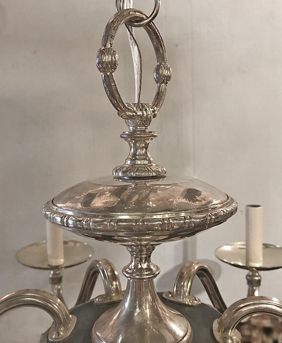 Neoclassic Silver Plated Chandelier In Good Condition For Sale In New York, NY