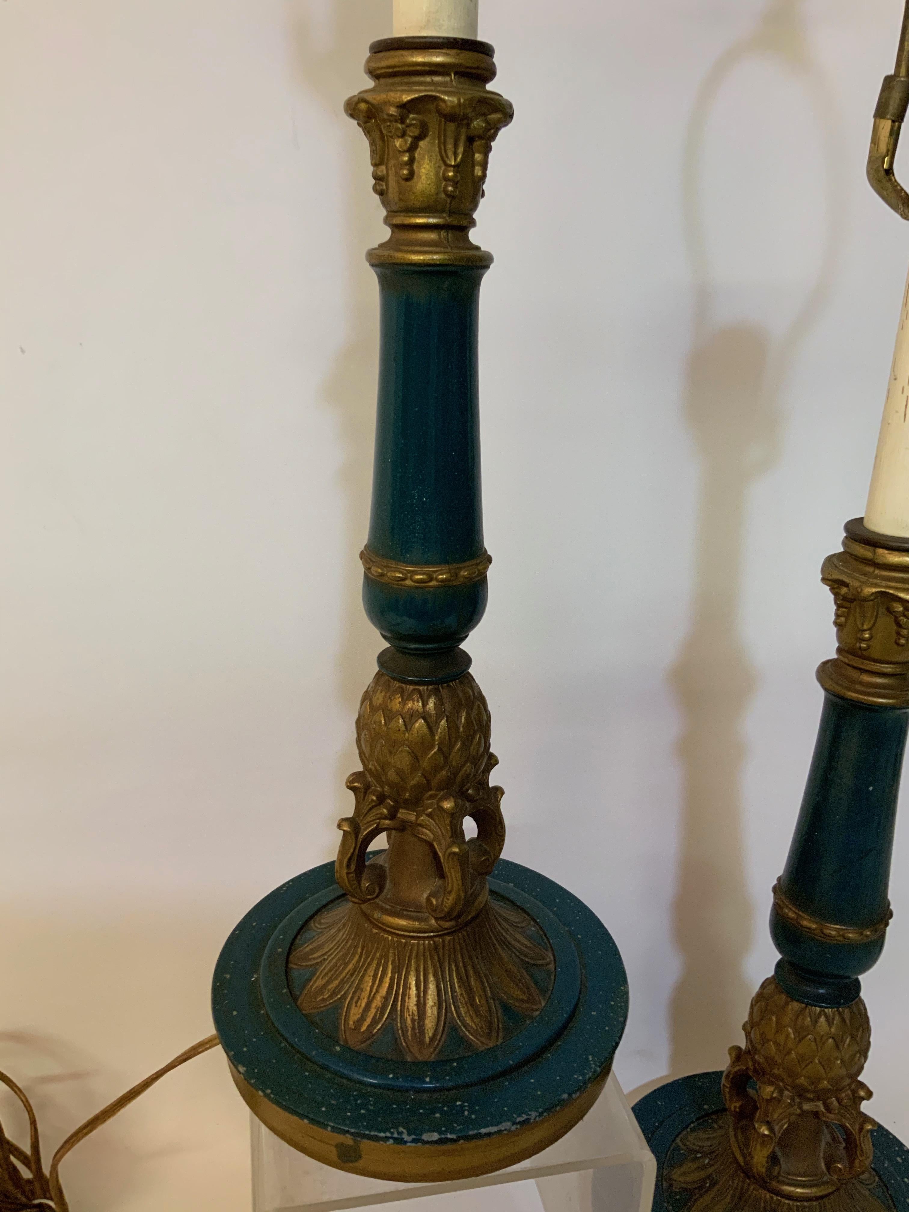 Neoclassic Style Pineapple Column Table Lamps In Good Condition In Garnerville, NY