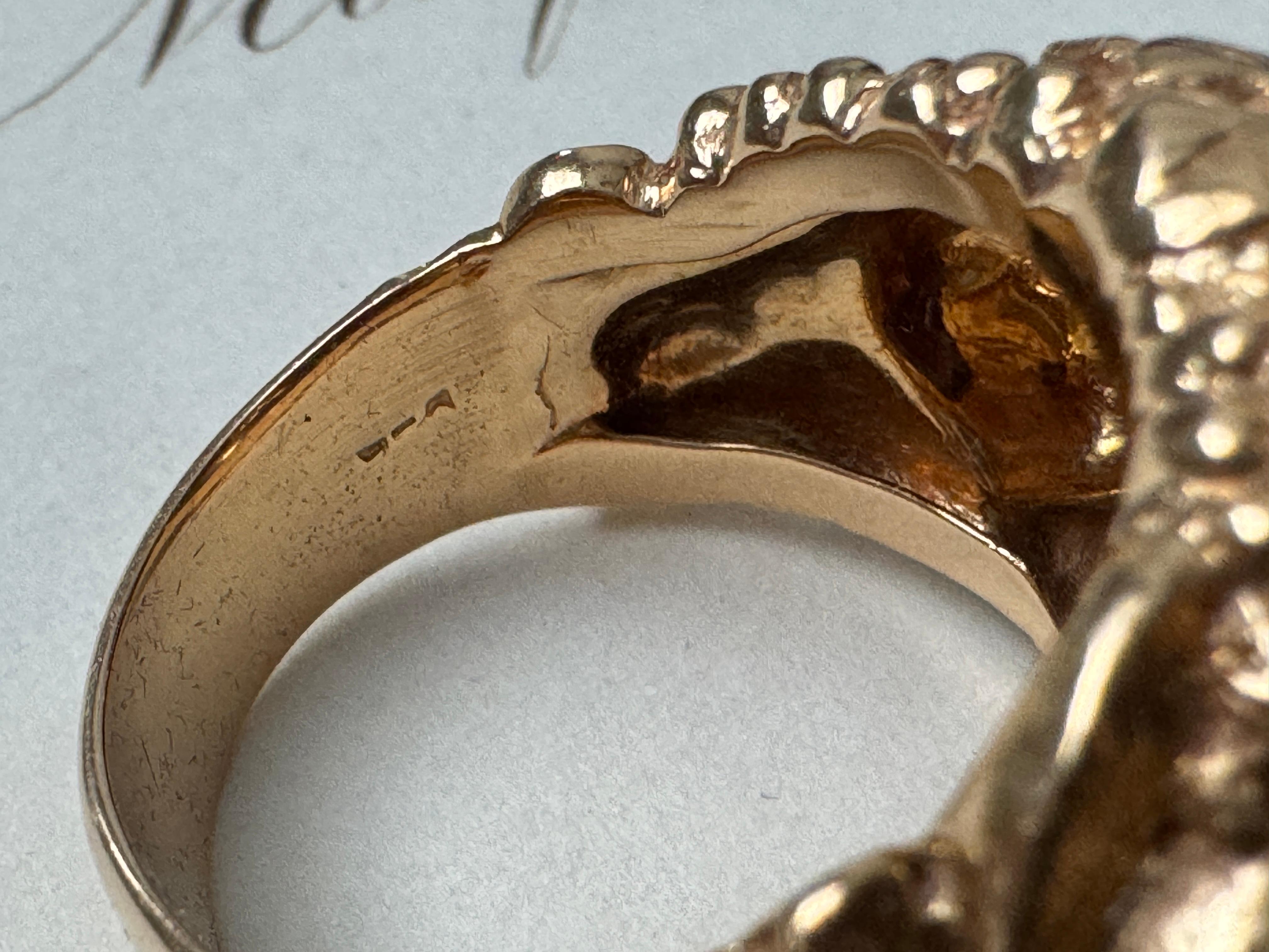 Bague néoclassique Bacchus Dionysos en améthyste 14 carats Bon état - En vente à Hummelstown, PA