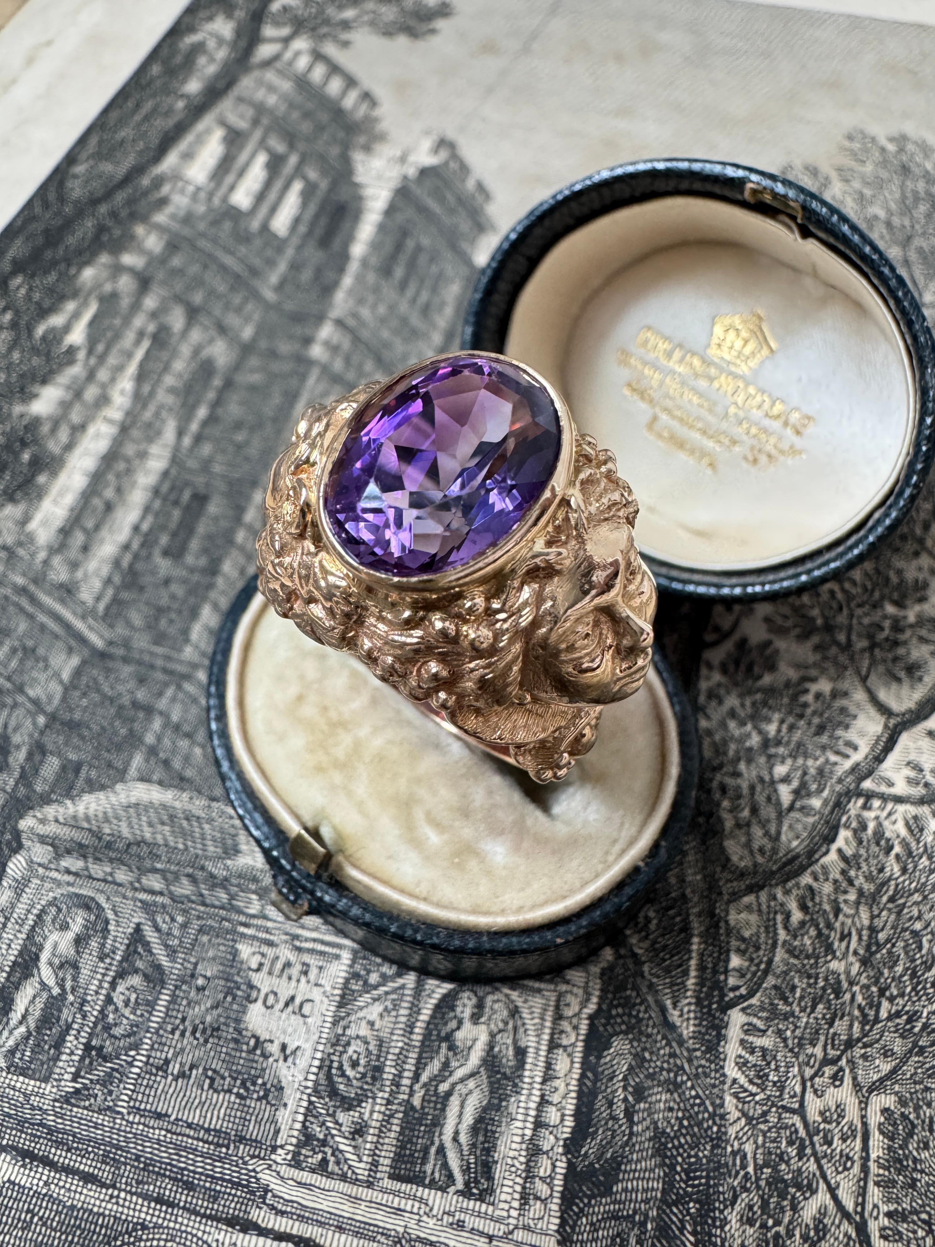 Bague néoclassique Bacchus Dionysos en améthyste 14 carats en vente 2