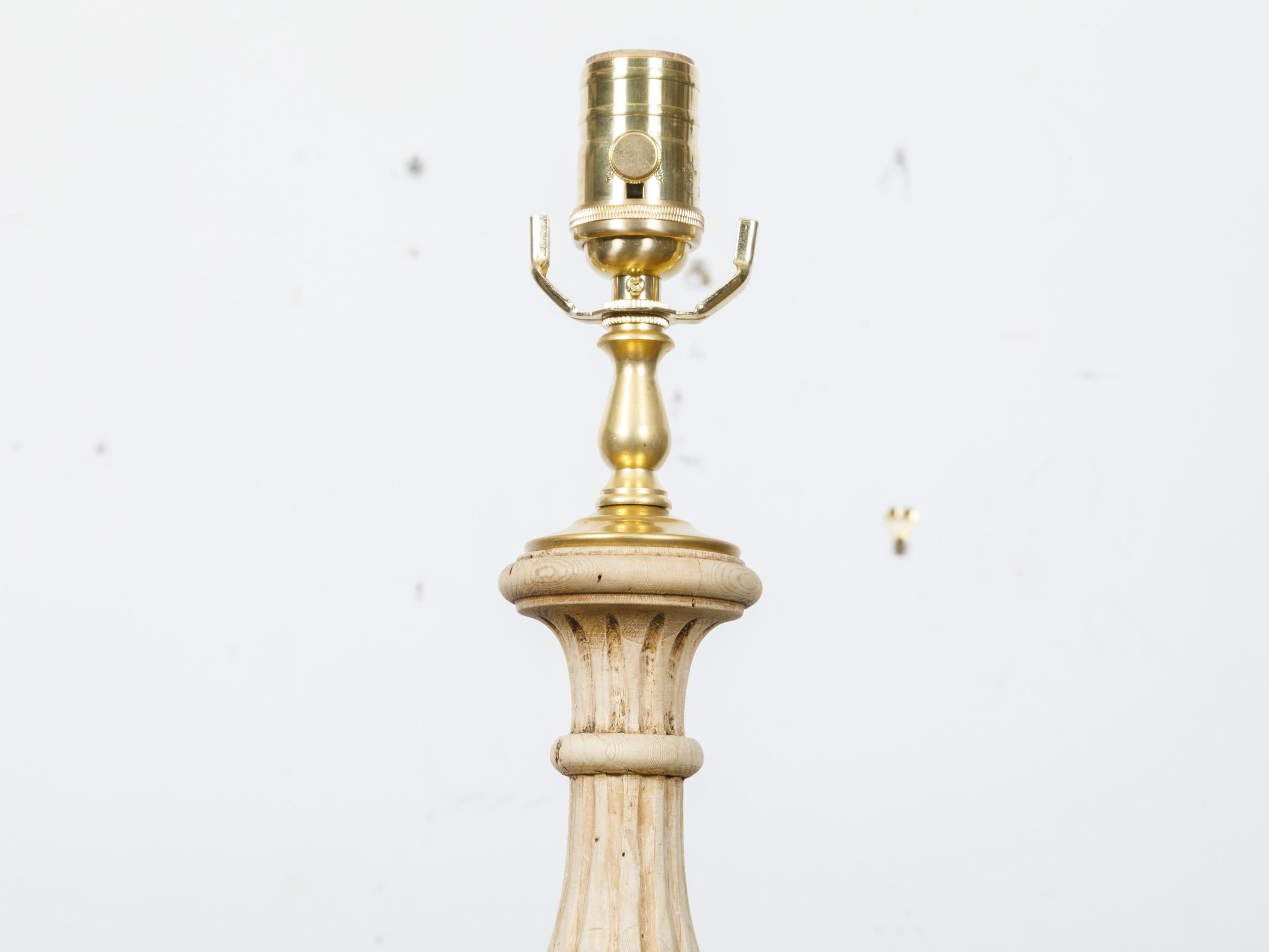 Neoclassical 19th Century Pine Urn Form Finial Made into Table Lamp, US-Wired For Sale 5