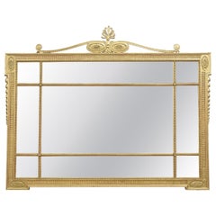 Miroir à trumeau en bois doré de style néoclassique Adams