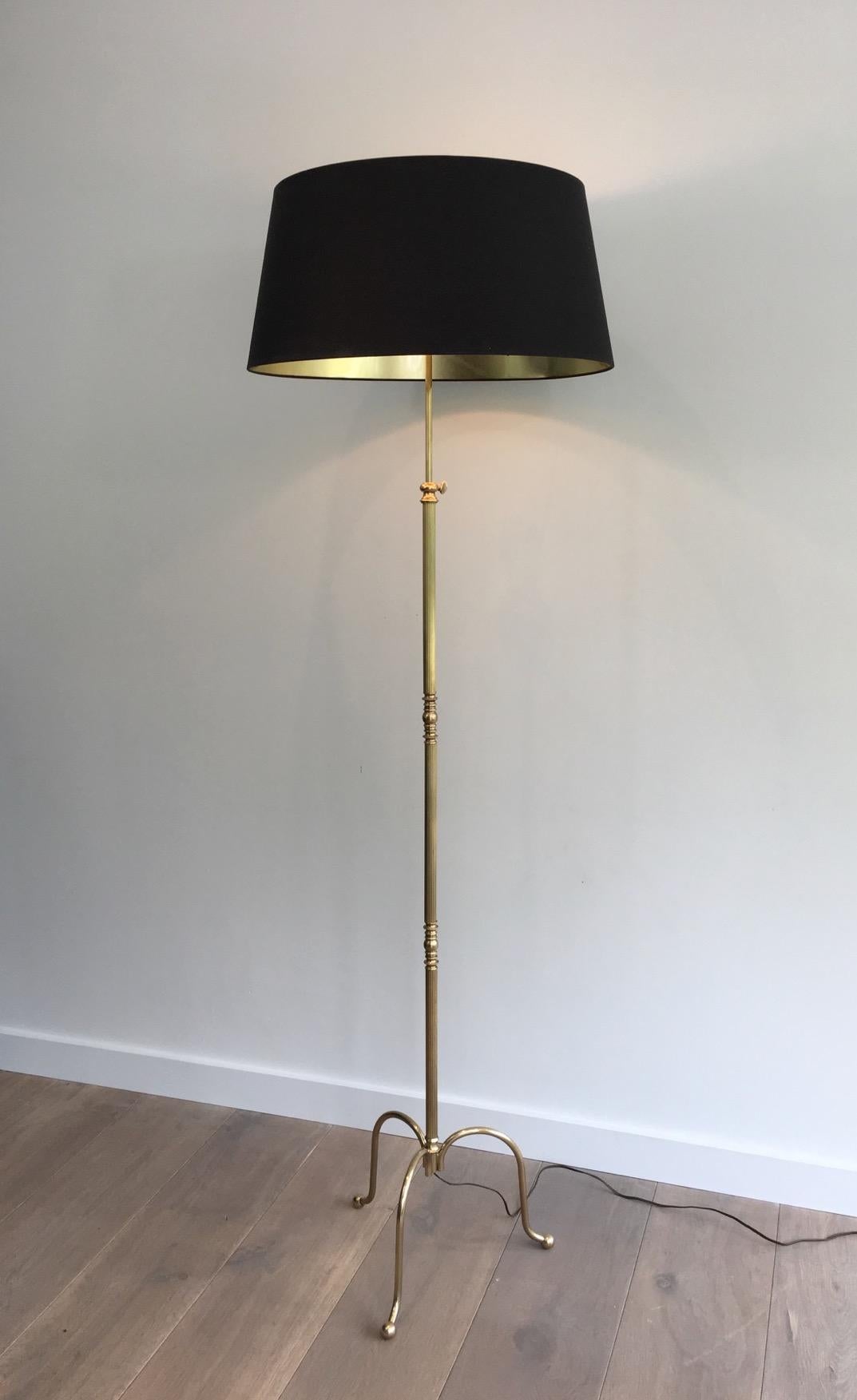Neoclassical Ajustable Brass Floor Lamp with Tripode Base, circa 1940 For Sale 6