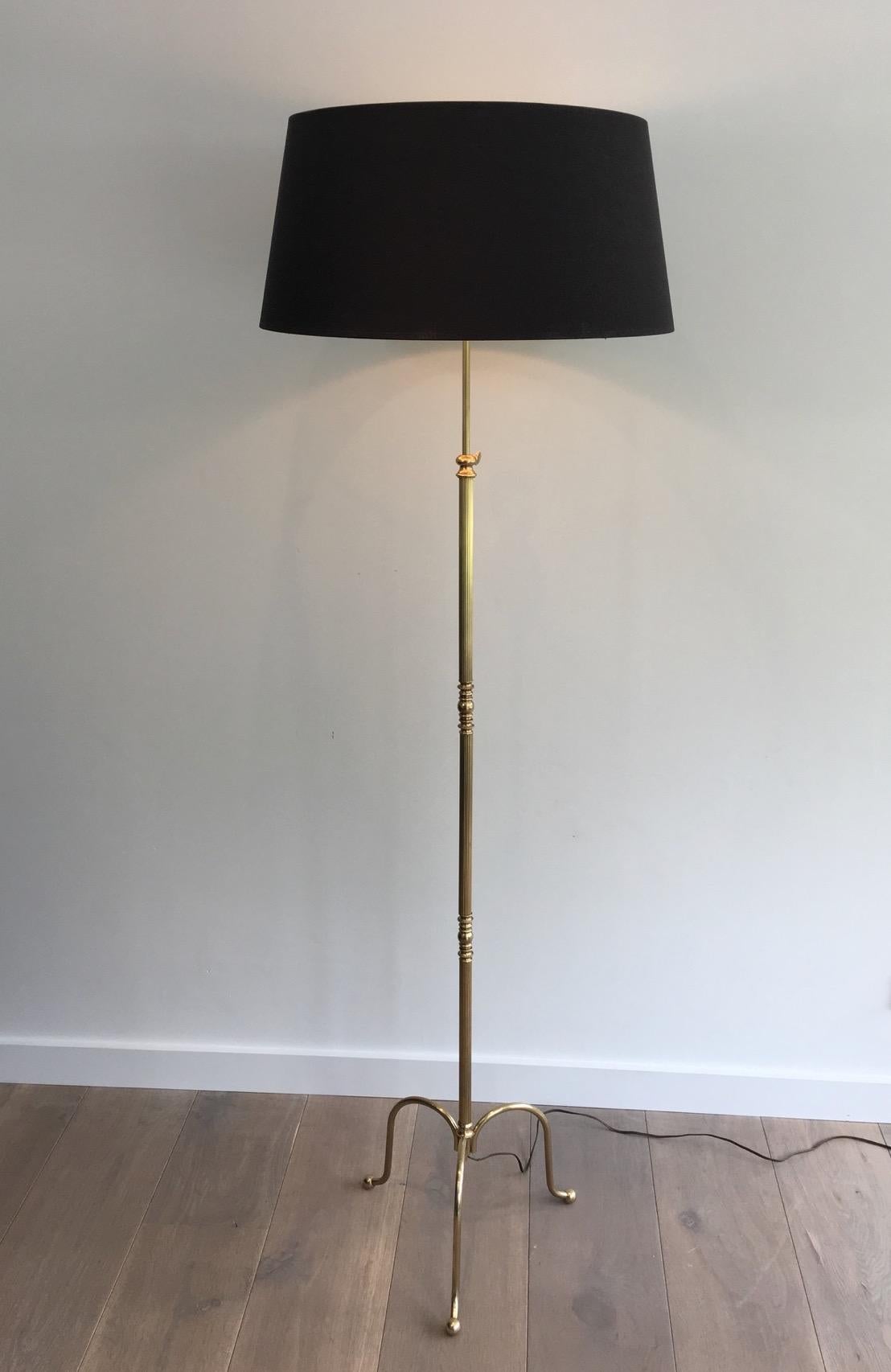 Neoclassical Ajustable Brass Floor Lamp with Tripode Base, circa 1940 For Sale 7