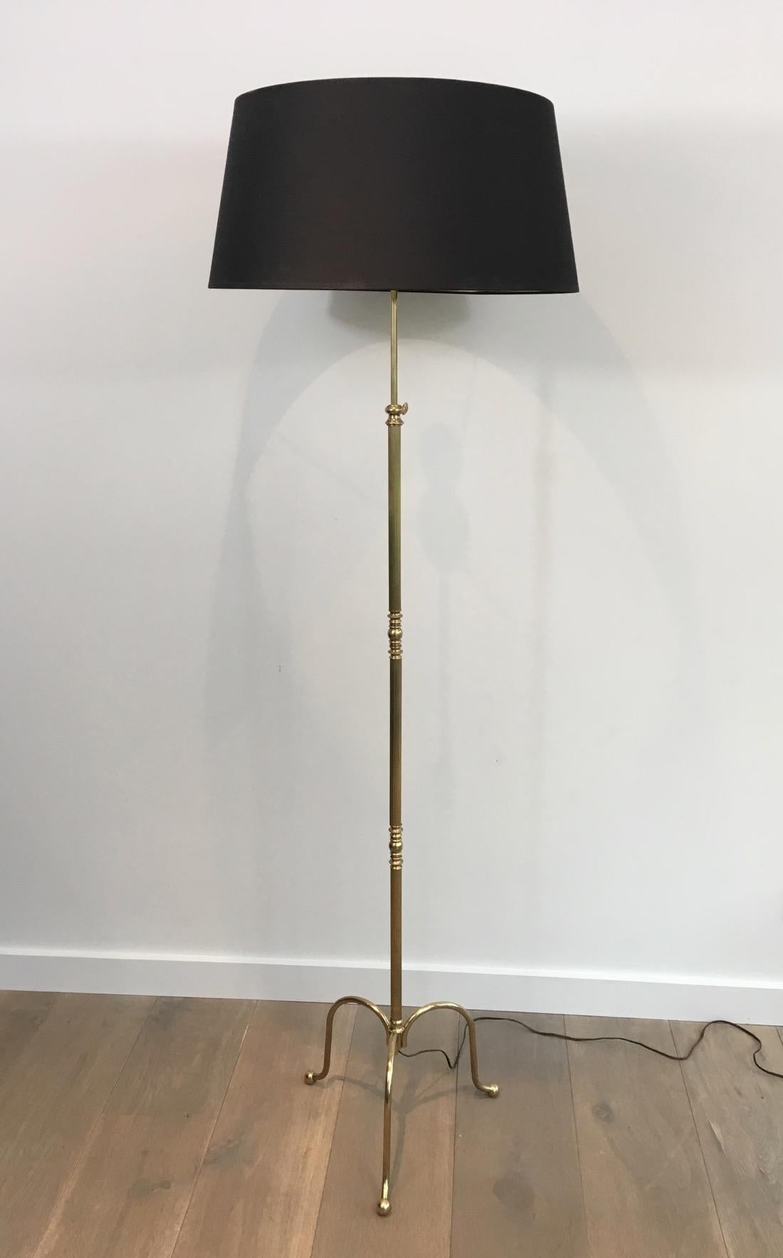 Neoclassical Ajustable Brass Floor Lamp with Tripode Base, circa 1940 For Sale 8