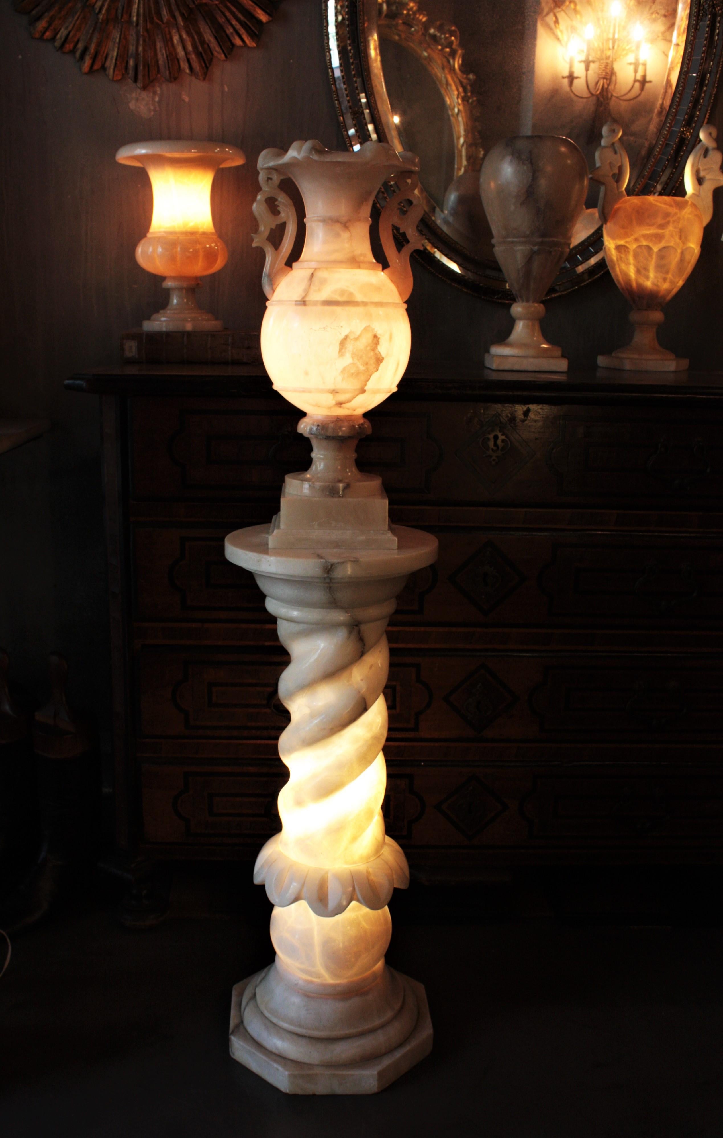 20th Century Neoclassical Alabaster Urn Lamp on Solomonic Pedestal Column For Sale