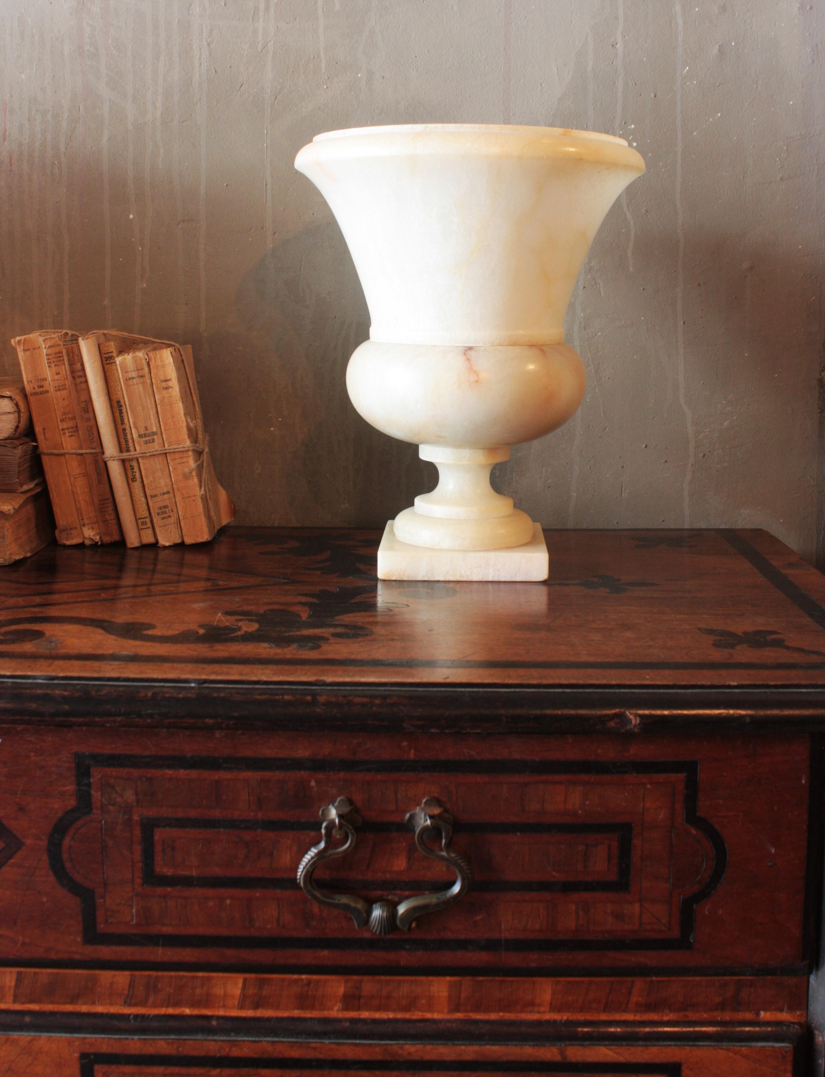 Neoclassical Alabaster Urn Uplighter Lamp For Sale 1