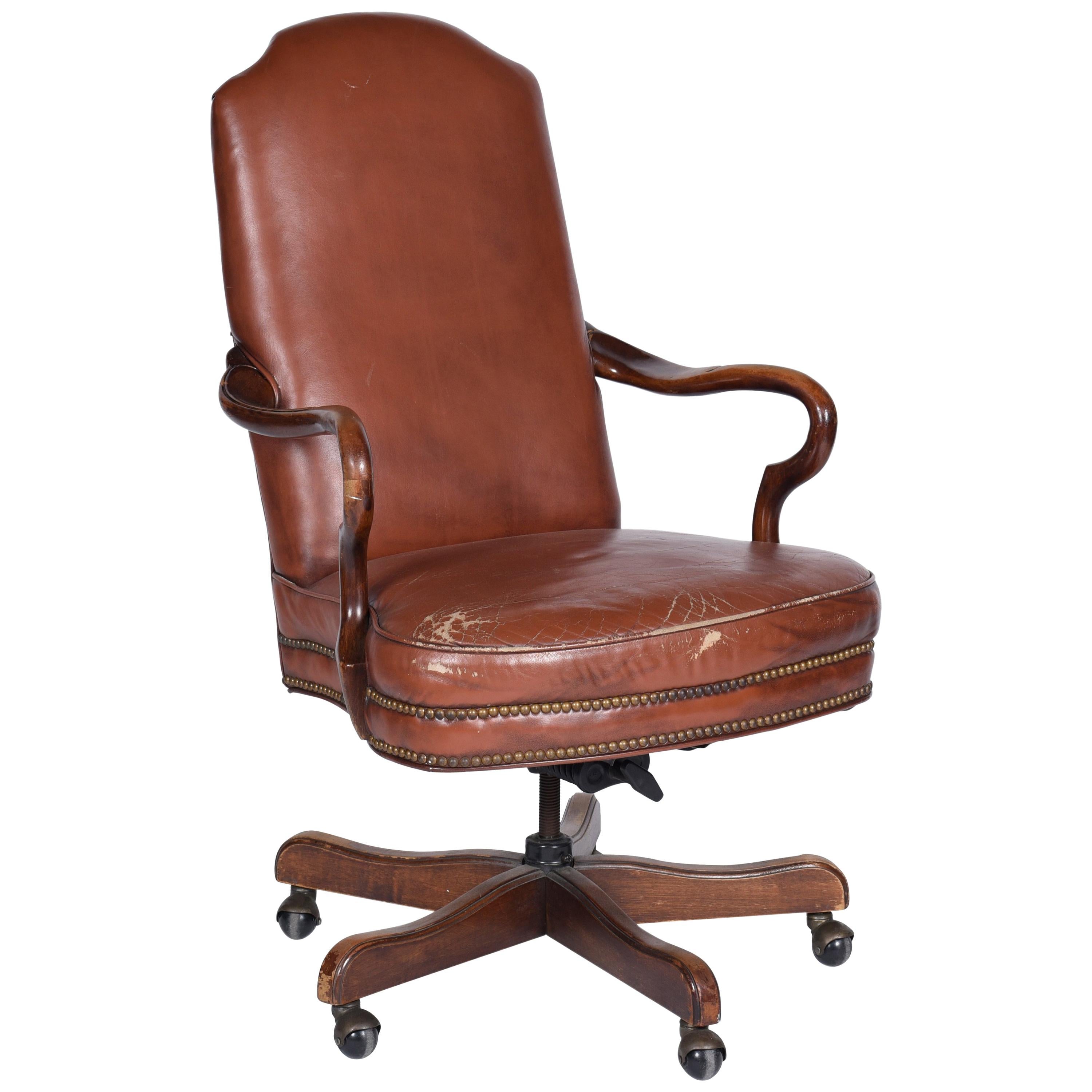 Neoclassical American Rotating Leather Office Chair by Woodmark