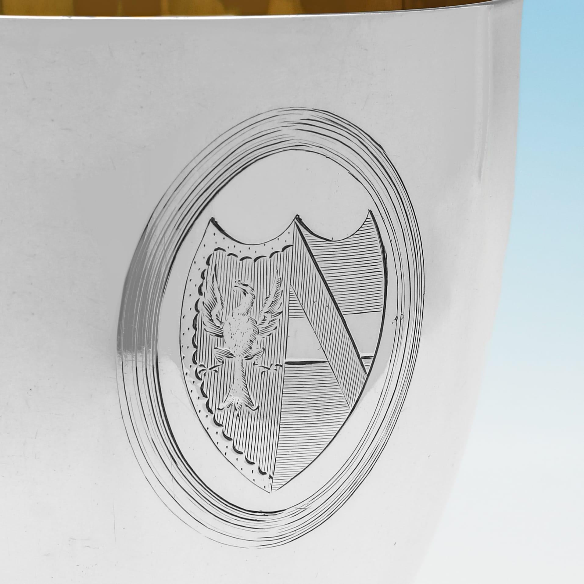 Copa neoclásica antigua de plata de ley fabricada en Londres en 1788 Jorge III en venta
