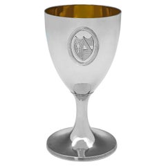 Copa neoclásica antigua de plata de ley fabricada en Londres en 1788