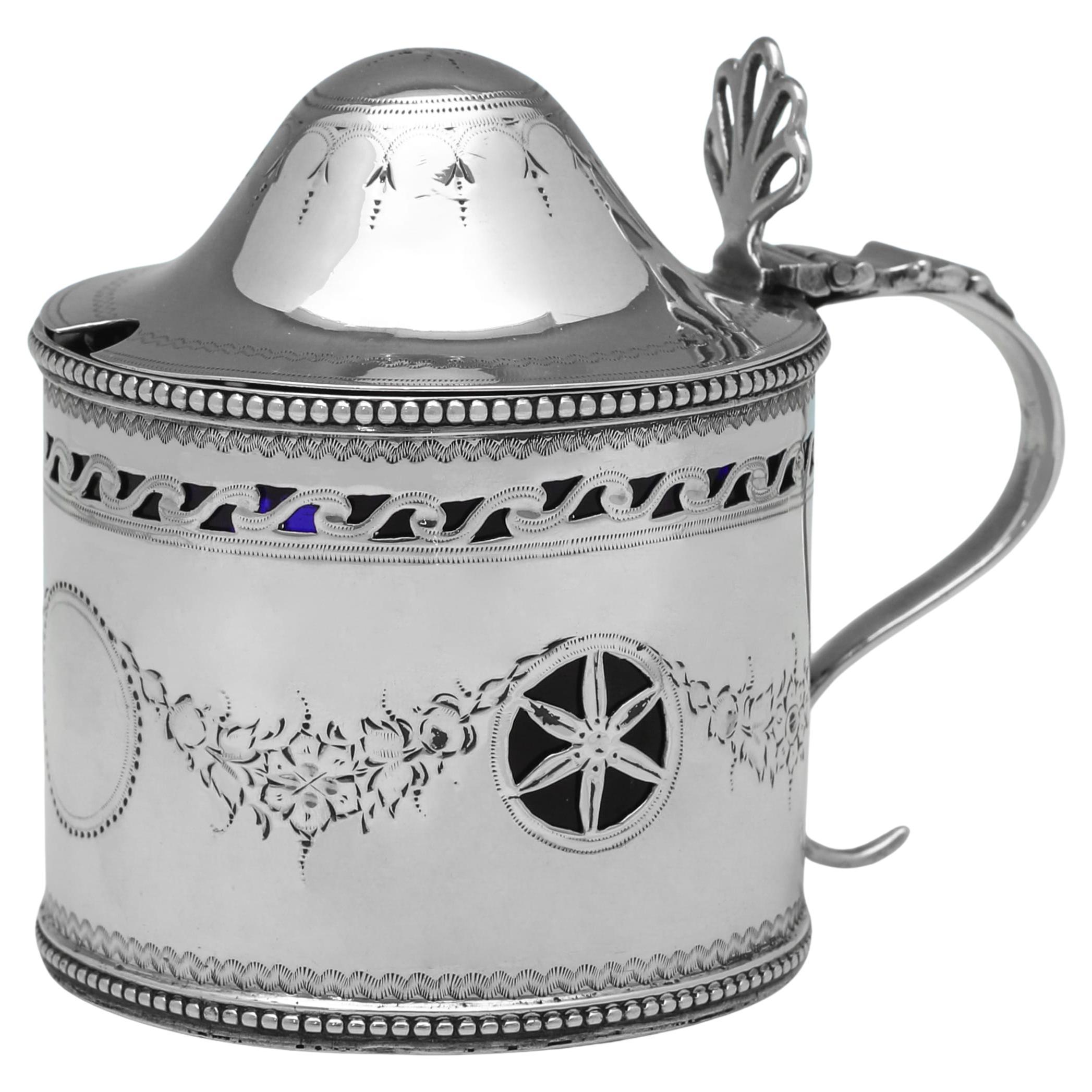 Olla neoclásica de mostaza de plata de ley antigua fabricada por Frances Purton en 1788