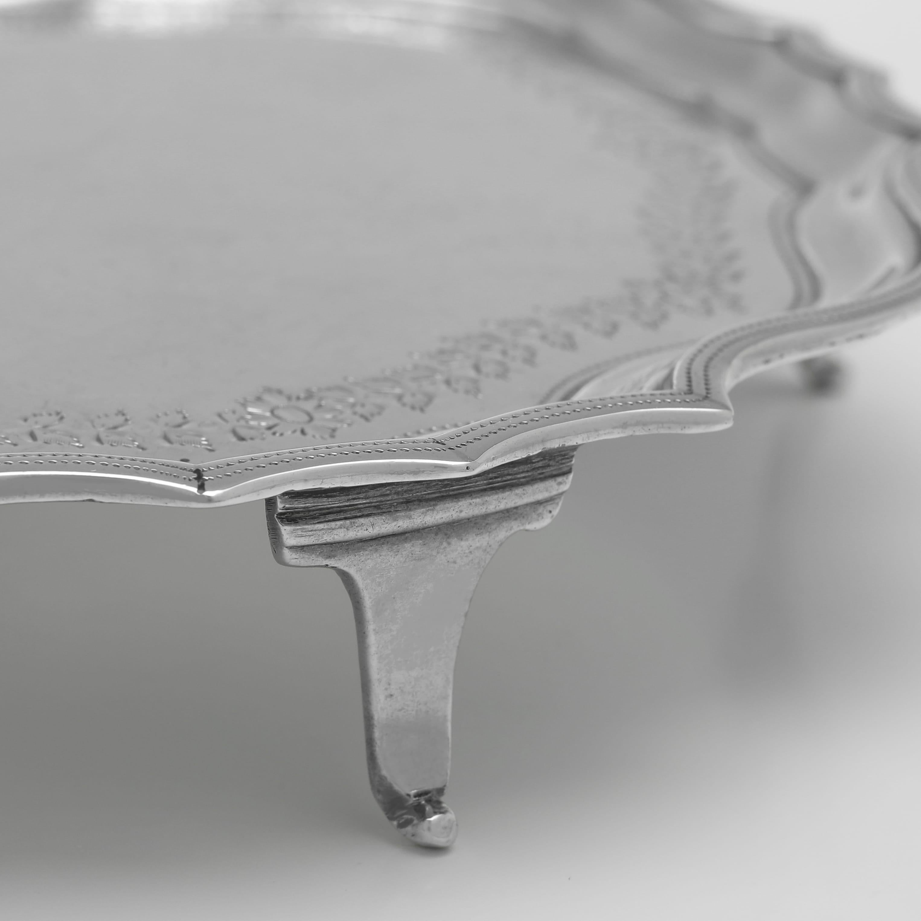 Sterling Silver Neoclassical antique sterling silver tea pot stand made in London in 1802 For Sale