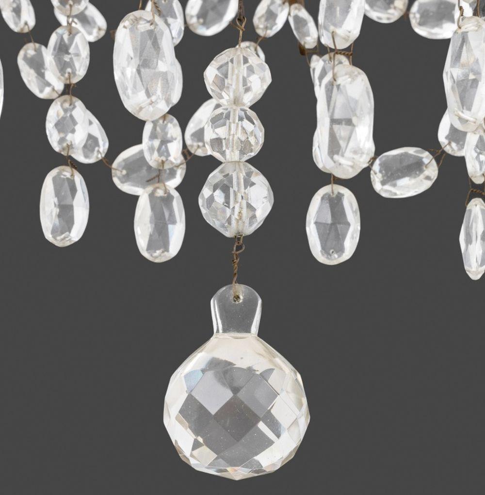 Ottone Lampadario a 5 luci in ottone in stile neoclassico del Baltico in vendita