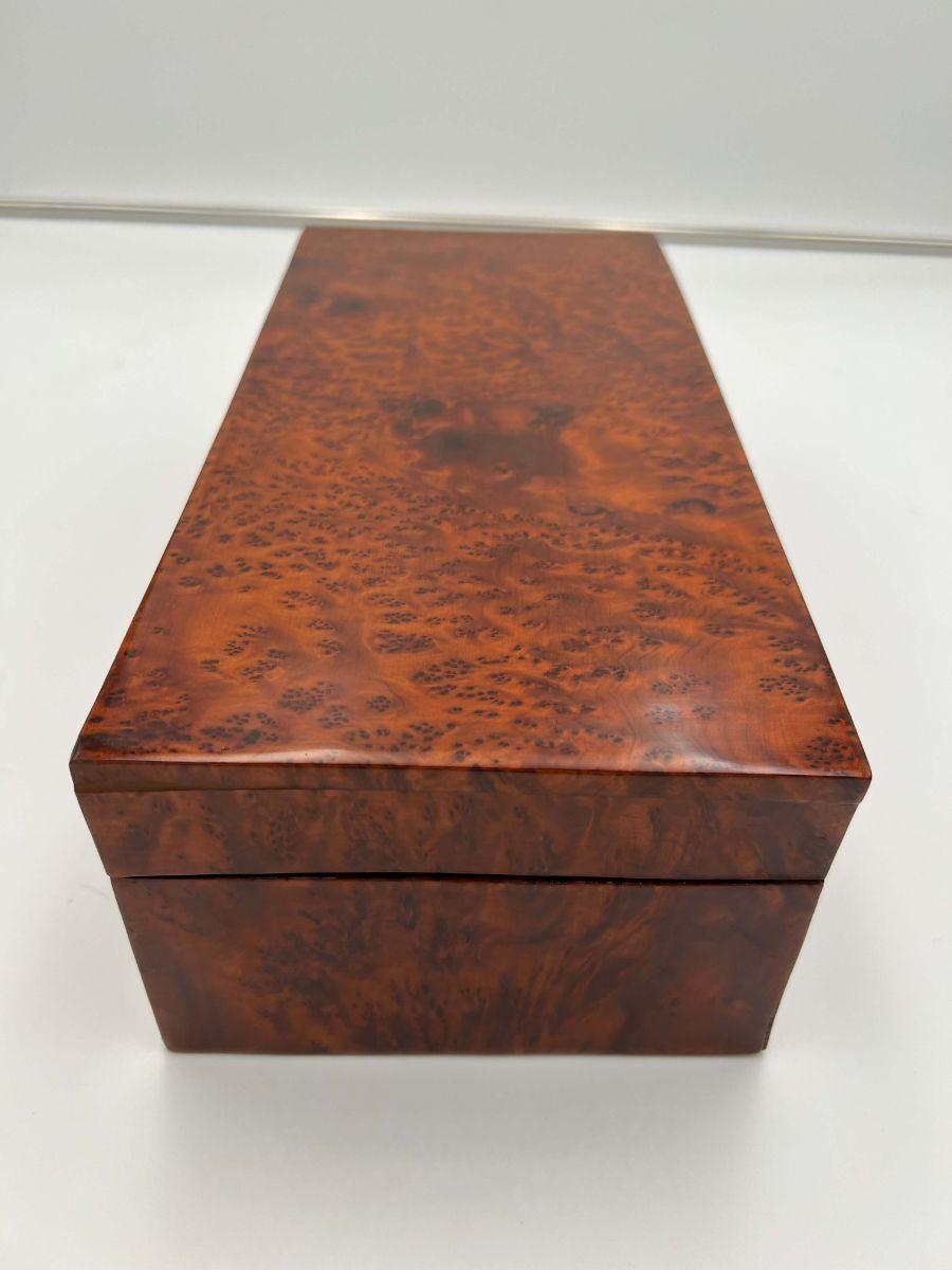 Neoclassical Biedermeier Box, Walnut Roots Wood, France, circa 1820 1