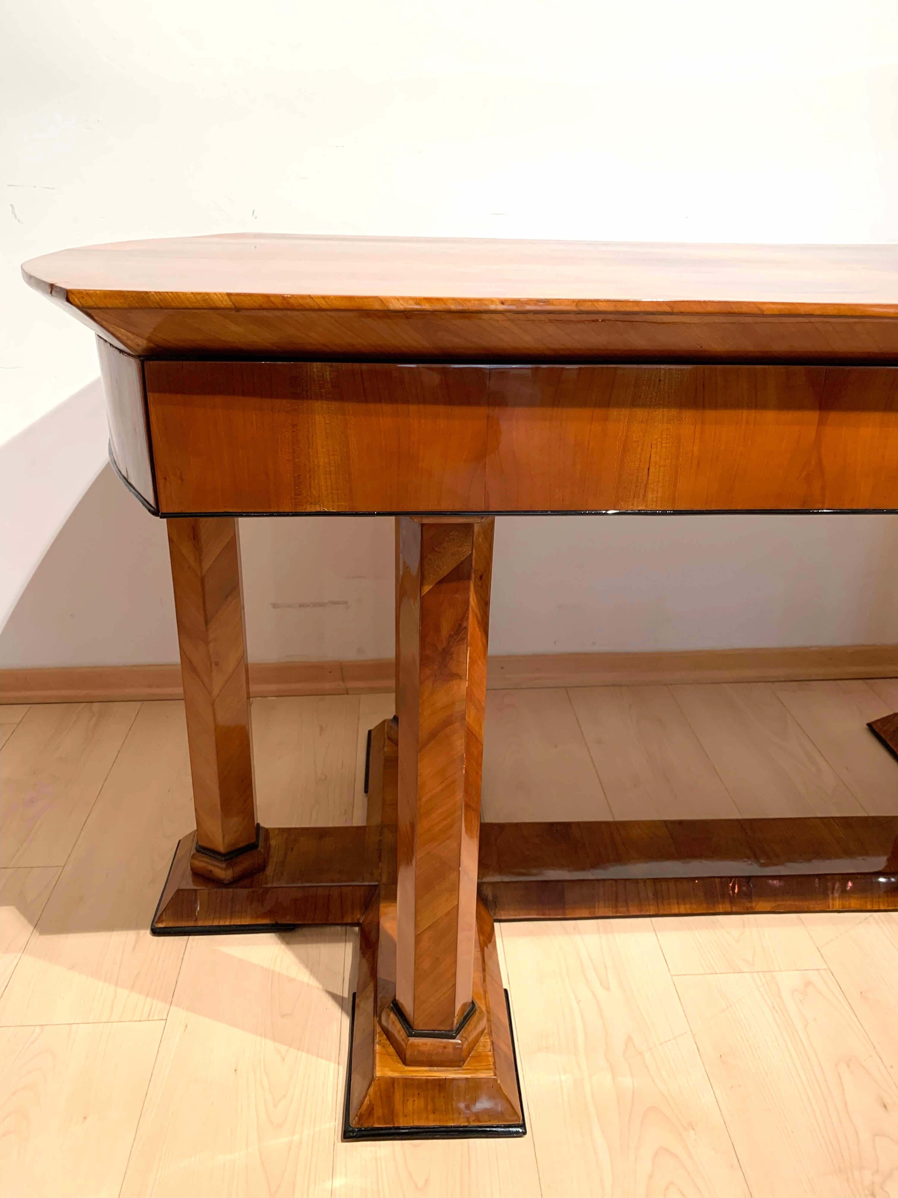 Neoclassical Biedermeier Desk, Cherry Veneer, Six Columns, Austria, circa 1830 For Sale 8