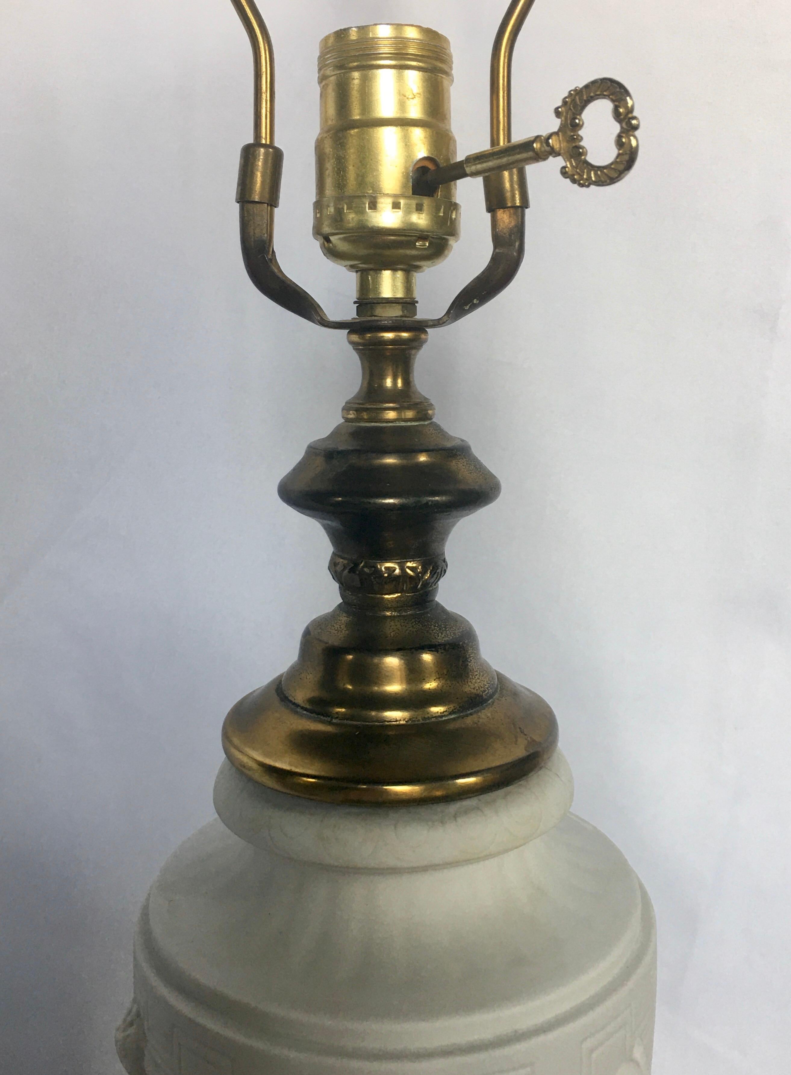 Neoclassical Bisque Porcelain Figurative Greek Key Urn Table Lamp, Bavaria For Sale 5