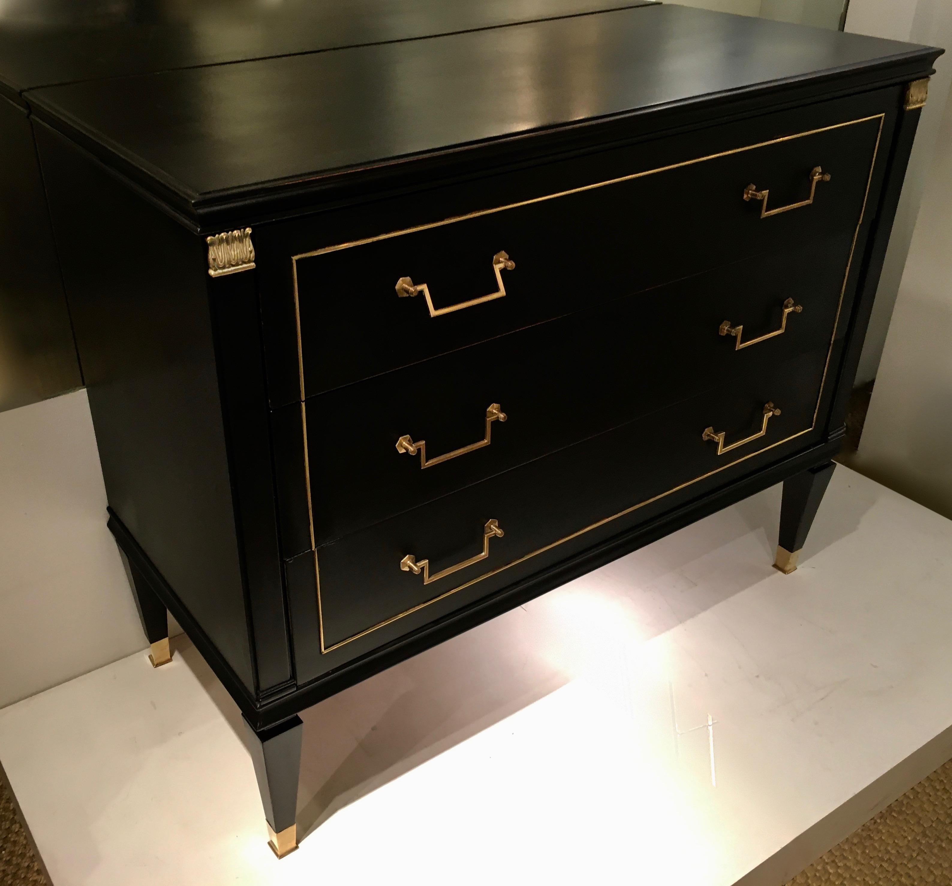 Neoclassical Black Lacquer Chest of Drawers by Jacques Quinet, France, 1948 In Good Condition In Brussels, BE