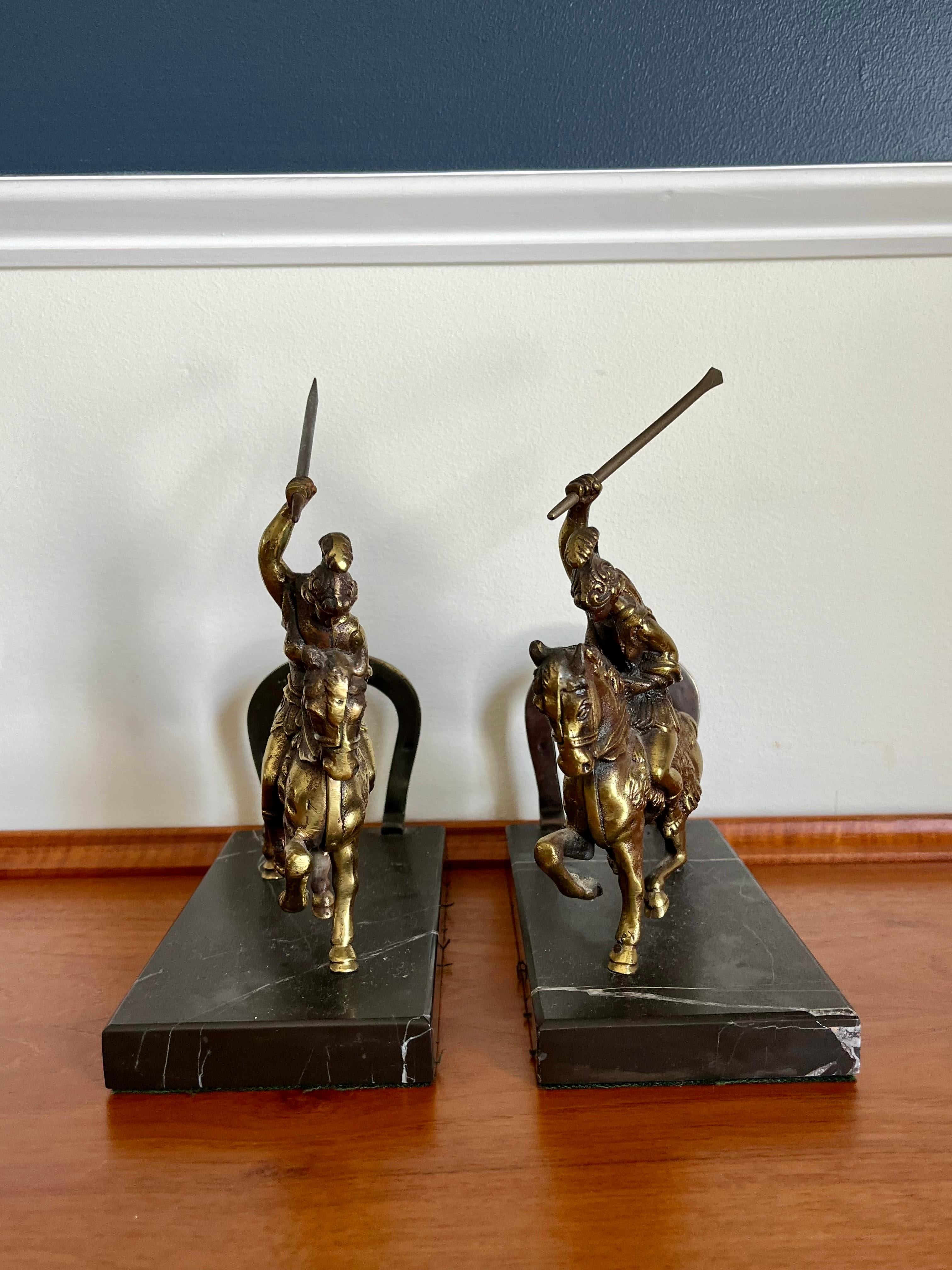 Neoclassico Fermalibri neoclassici Soldati Romani in vendita