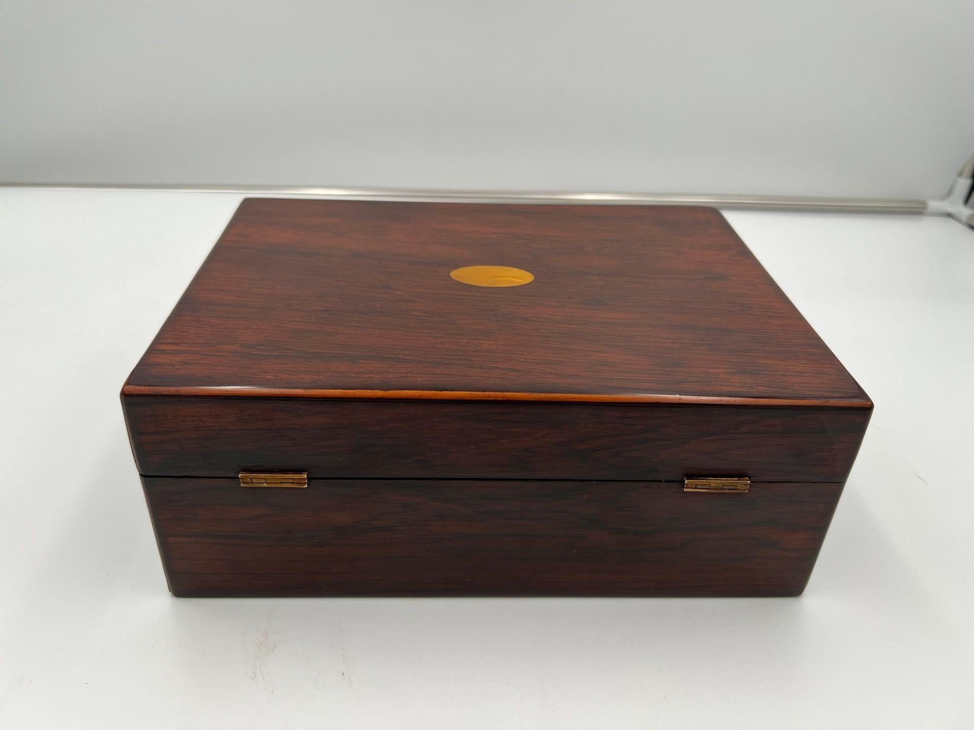 Neoclassical Box, Rosewood, Mother-of-Pearl, France, 19th Century For Sale 1