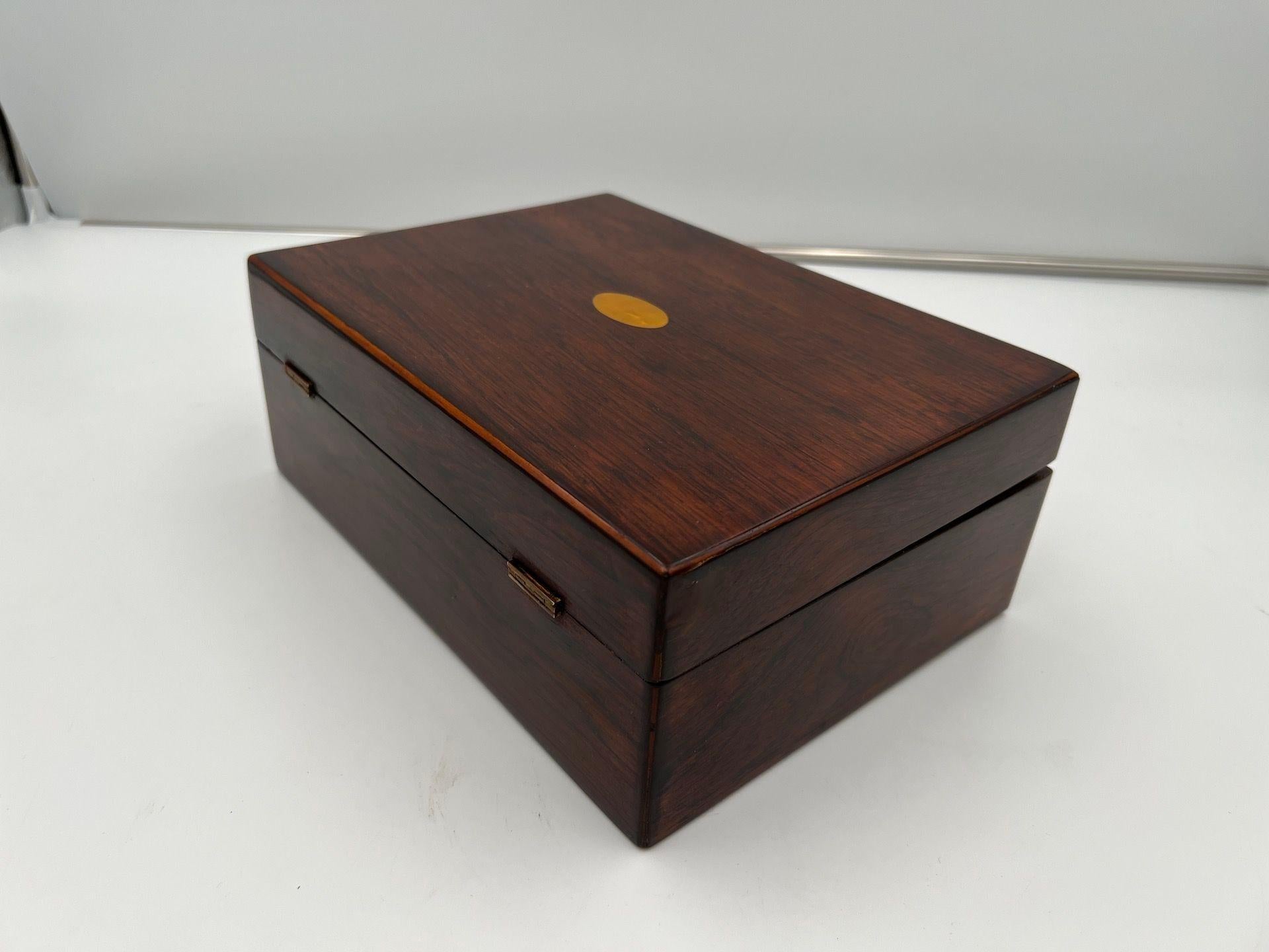 Neoclassical Box, Rosewood, Mother-of-Pearl, France, 19th Century For Sale 3
