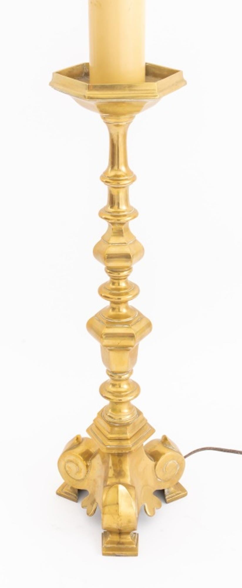 Neoclassical Brass Altar Candelabra Mounted Lamp In Good Condition For Sale In New York, NY