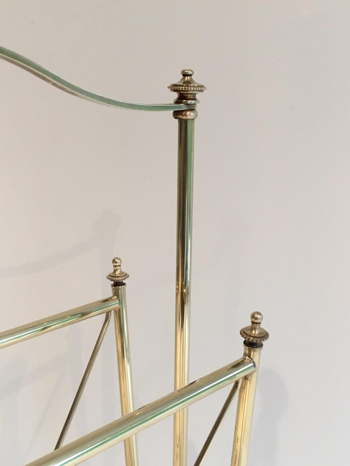 Neoclassical Brass Magazine Rack, French Attributed to Maison Jansen. Circa 1940 For Sale 2