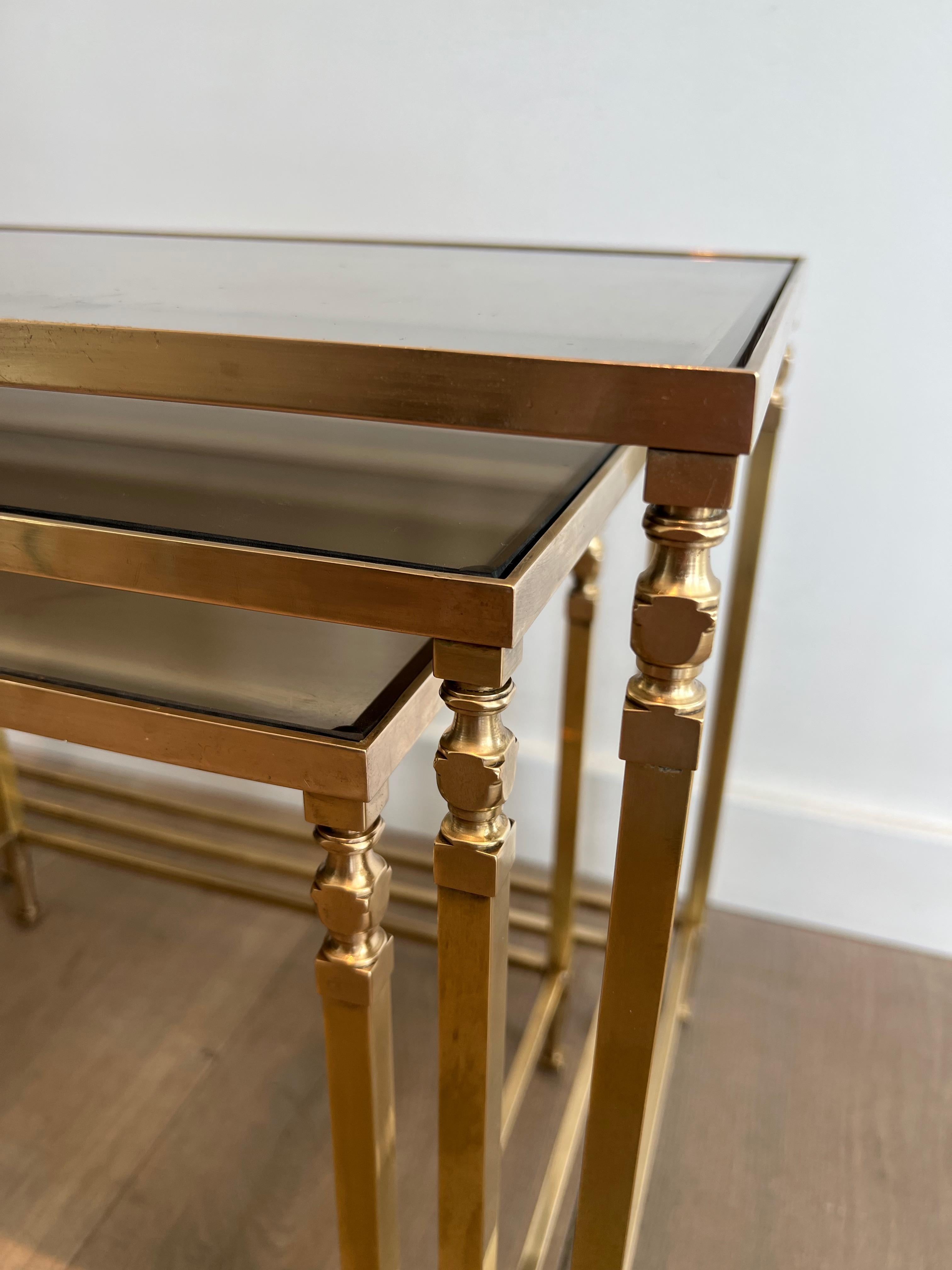 Tables gigognes néoclassiques de la Maison Ramsay en vente 6