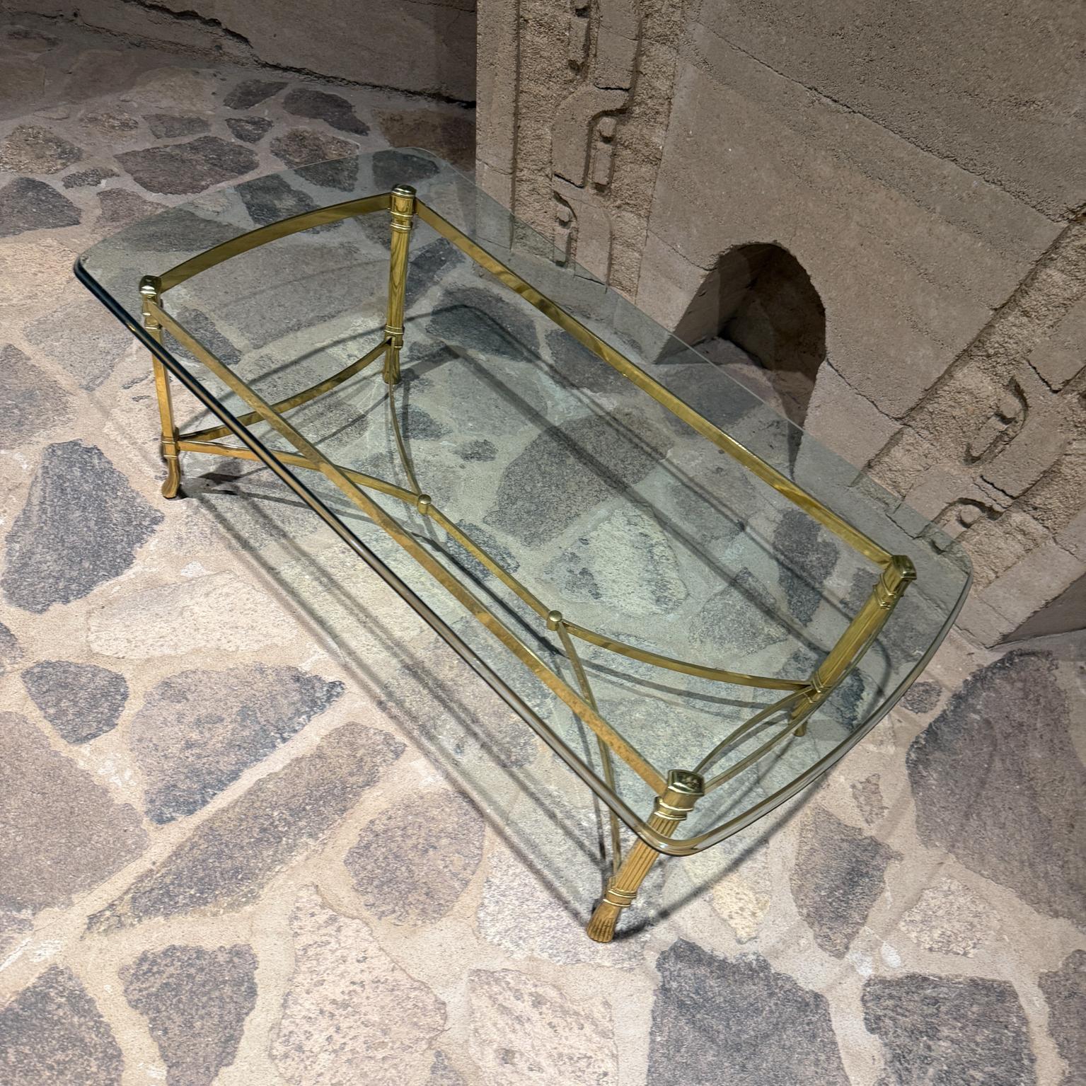 Neoclassical Brass Plated Coffee Table La Barge Hoof Legs In Good Condition For Sale In Chula Vista, CA