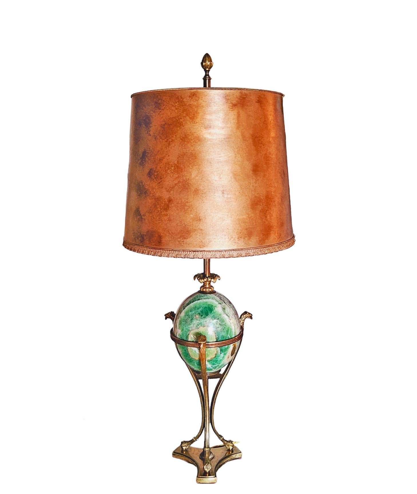 Neoklassizistische Bronze- und Fluorspar-Lampe, signiert Maison Charles im Angebot 12