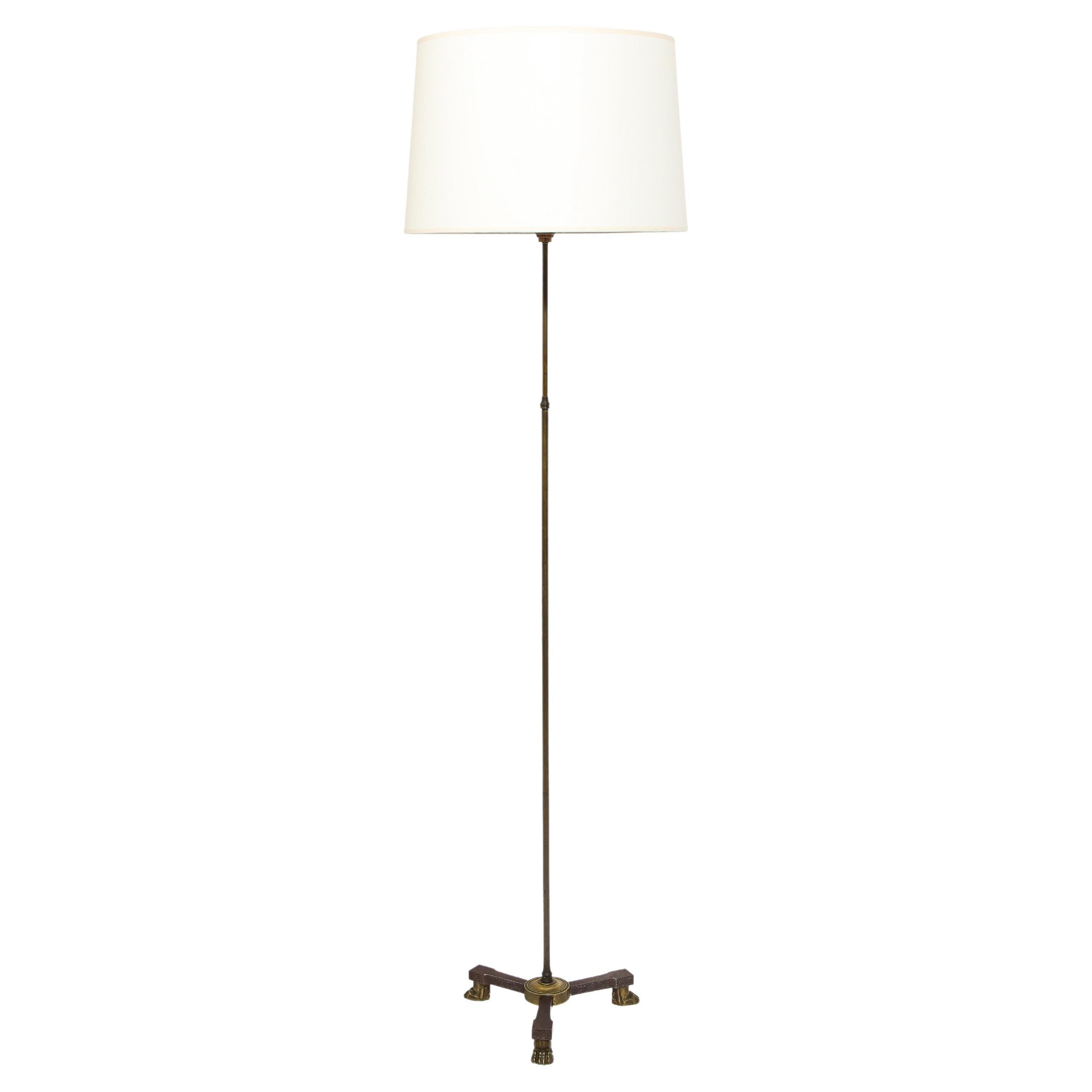 Lampada da terra neoclassica in bronzo attribuita ad André Arbus, Francia, anni '40