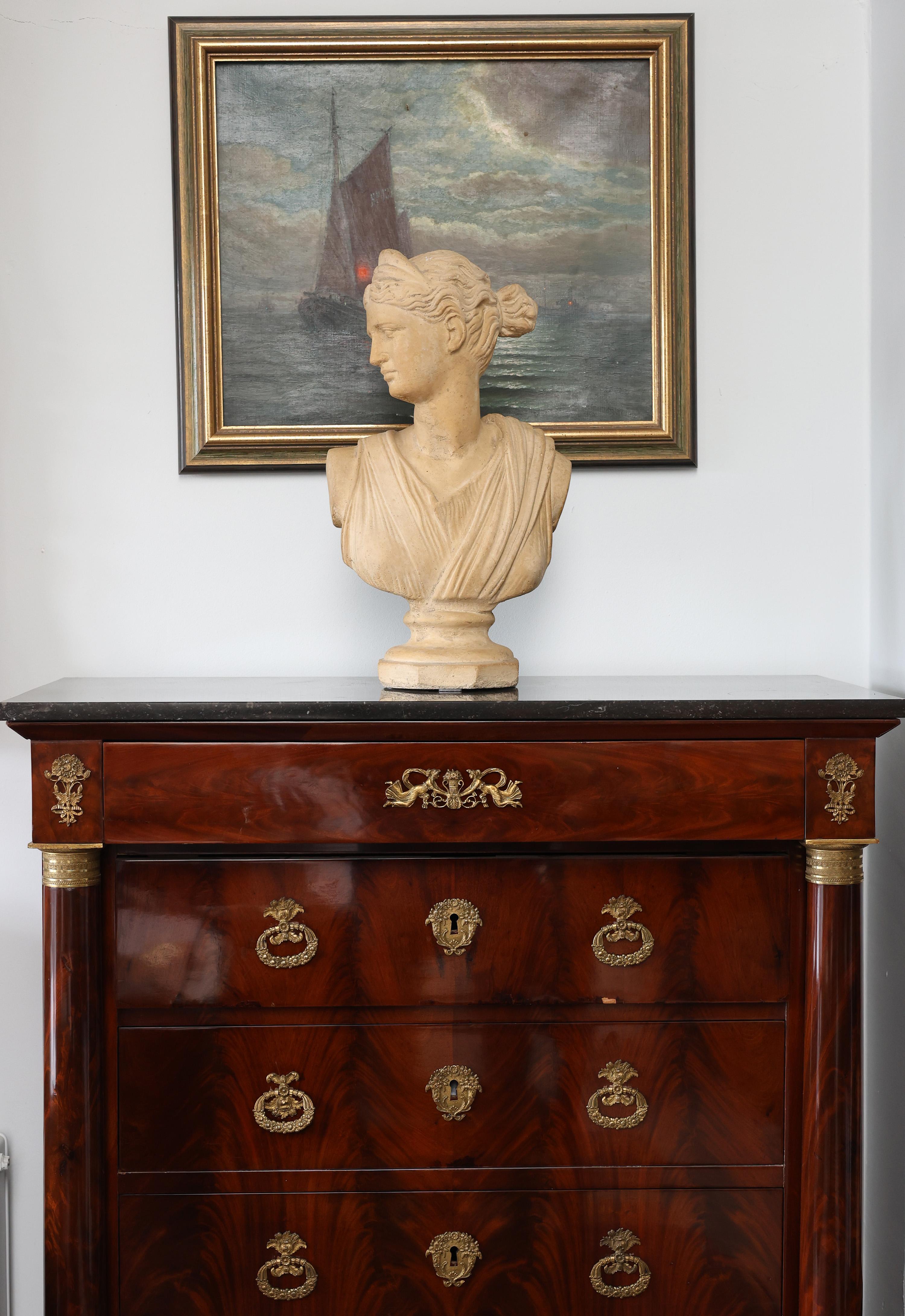 Neoclassical Bust of a Artemis, circa Early 20th Century In Good Condition For Sale In Stahnsdorf, DE