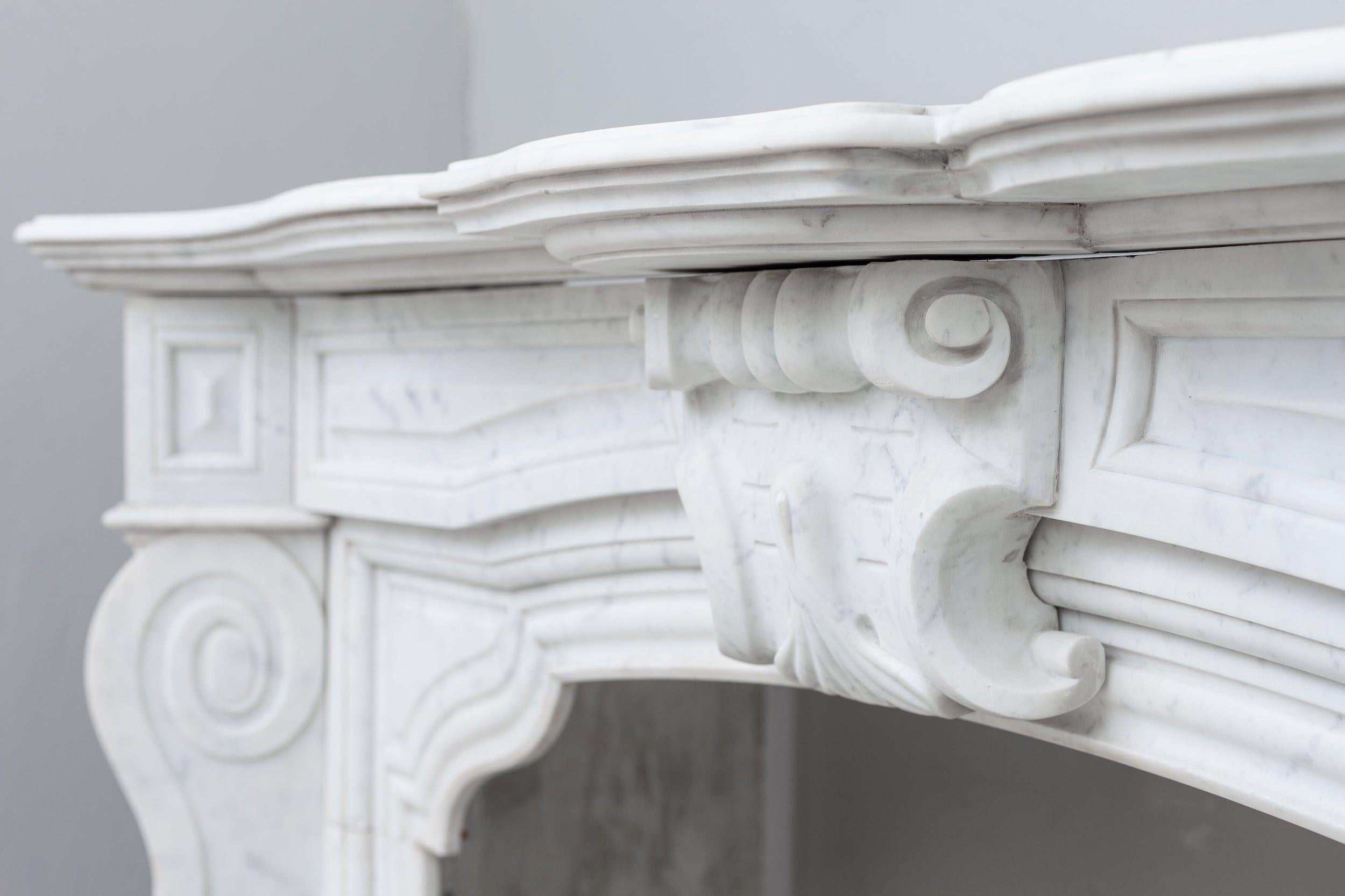 19th Century Neoclassical French Carrara Marble White Antique Fireplace For Sale