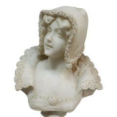 Buste néoclassique en albâtre sculpté représentant une jeune fille, avec socle en marbre, vers 1900
