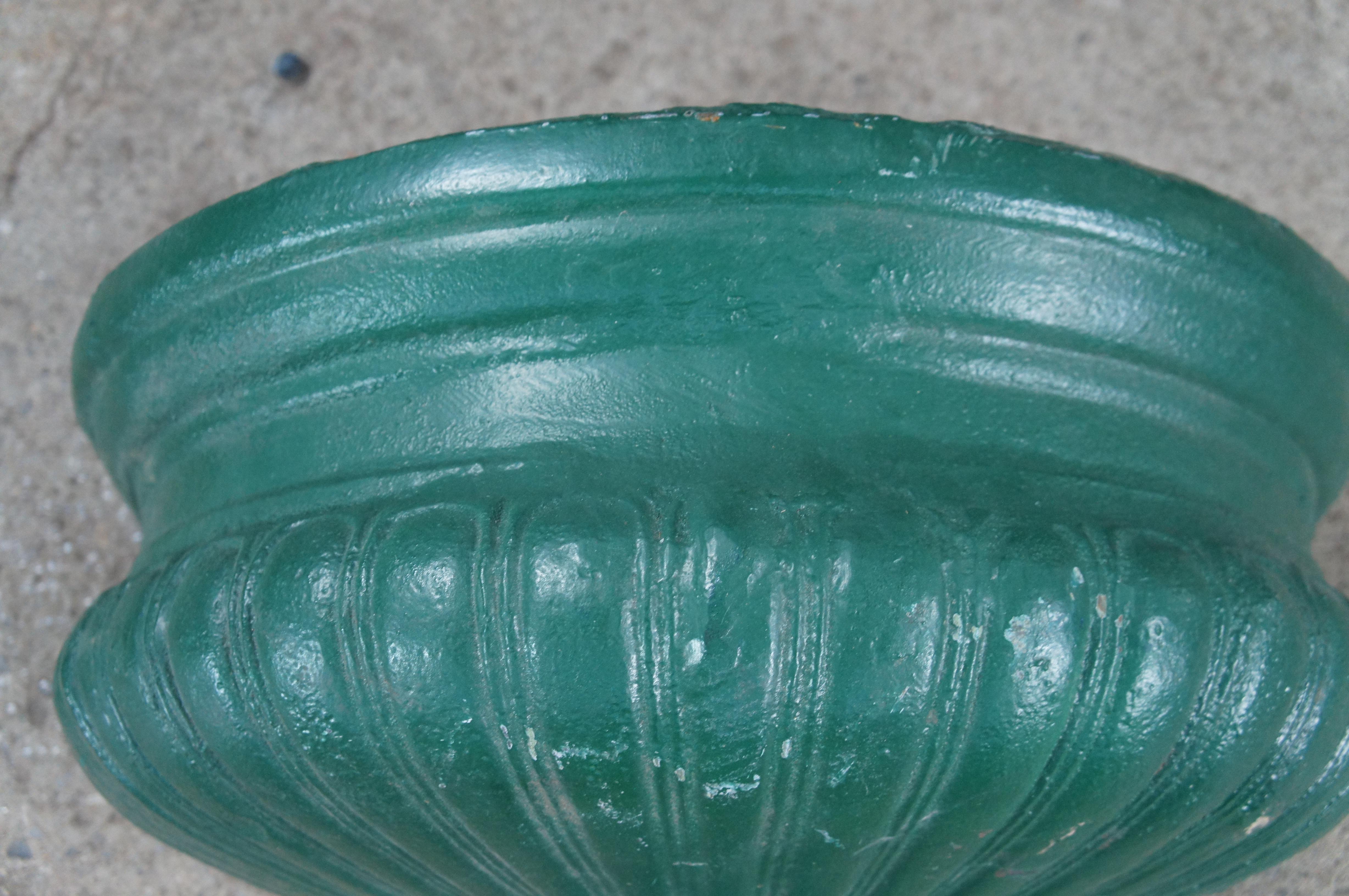 Neoclassical Cast Iron Wall Fountain Bowl Garden Planter Urn Sconce Lavabo 23