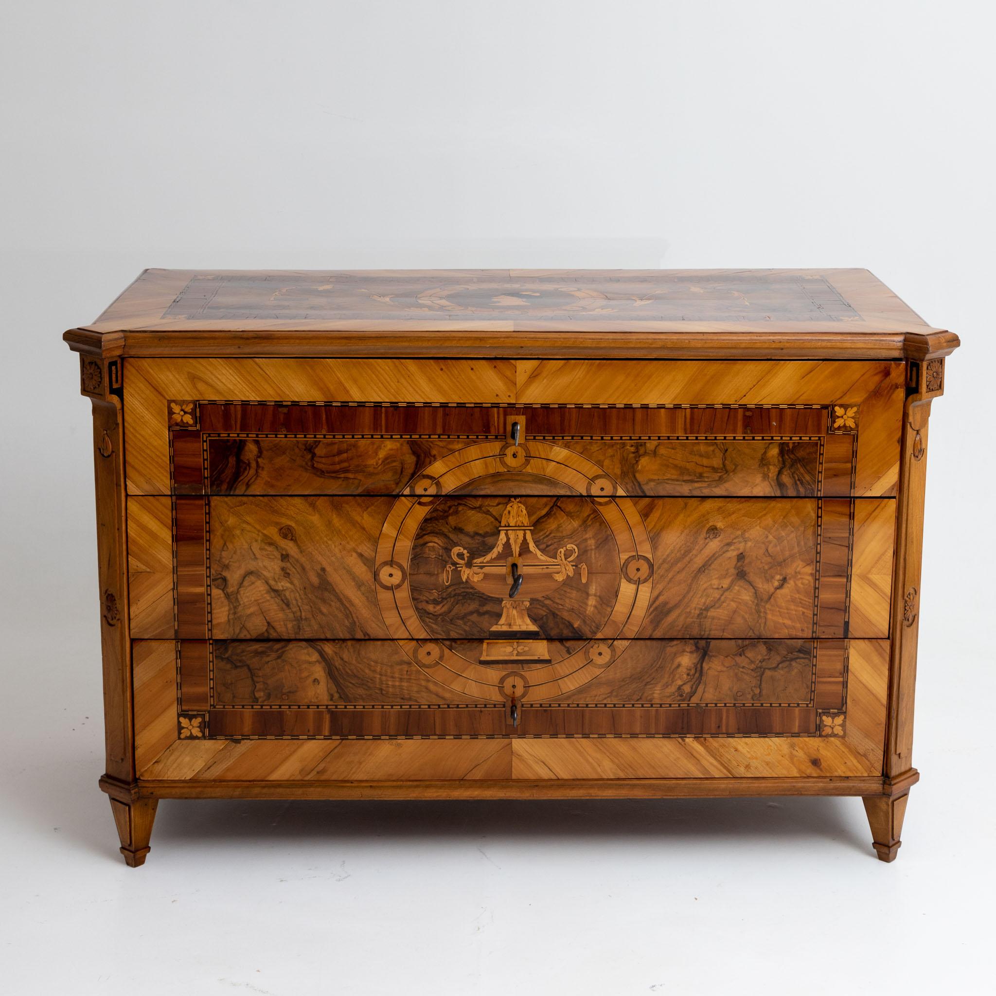 Wood Neoclassical Chest of Drawers, early 19th Century For Sale