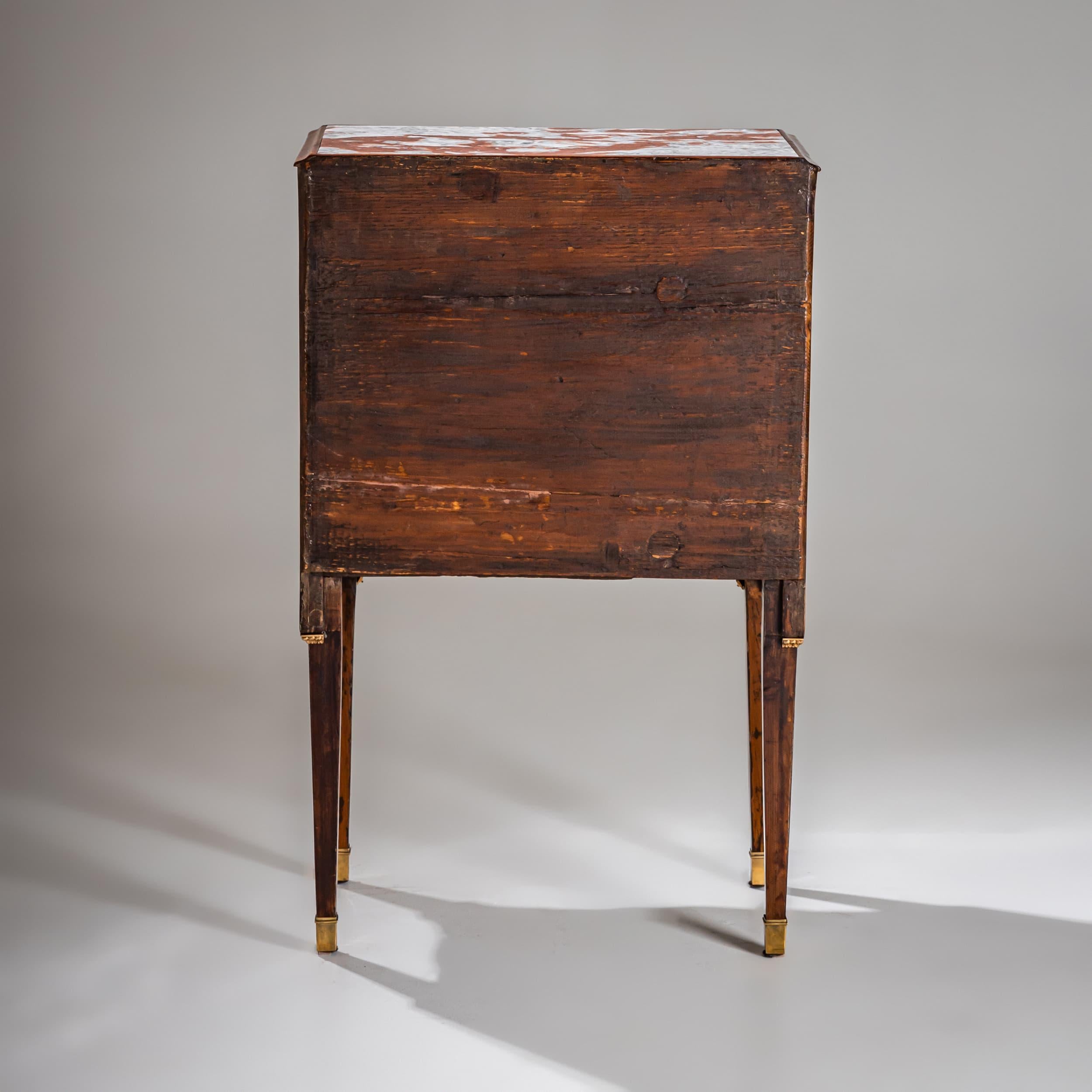 Cassettone neoclassico, Italia circa 1800 in vendita 1