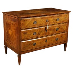 Neoclassical Chest of Drawers Maple Walnut Poplar, Italy, 2nd Half 1700
