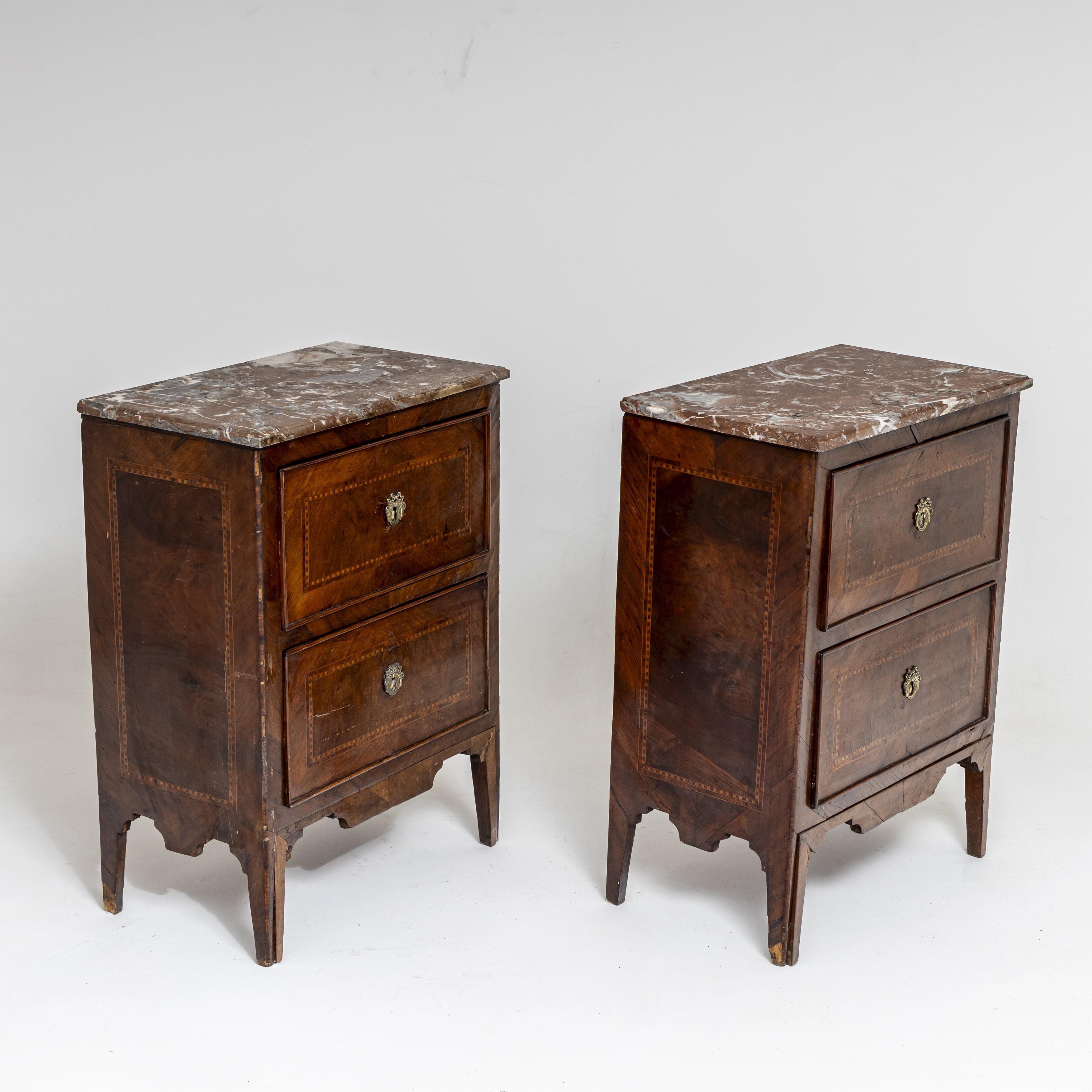 Neoclassical Chests of Drawers with Marble Tops, Italy circa 1790  In Good Condition In Greding, DE