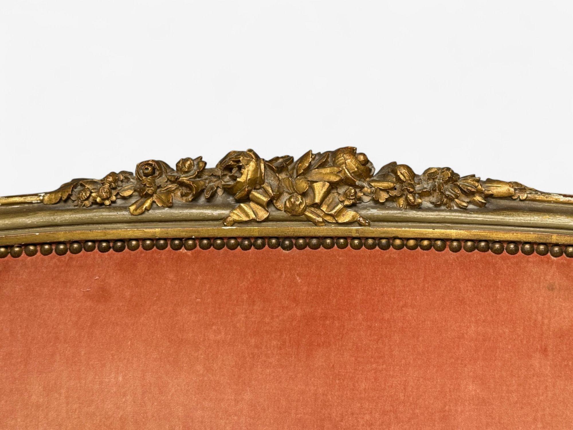 Début du 20ème siècle Cadre de lit pour deux personnes, néoclassique, Clayed Gilt, Wood Wood sculpté, France, années 1900 en vente
