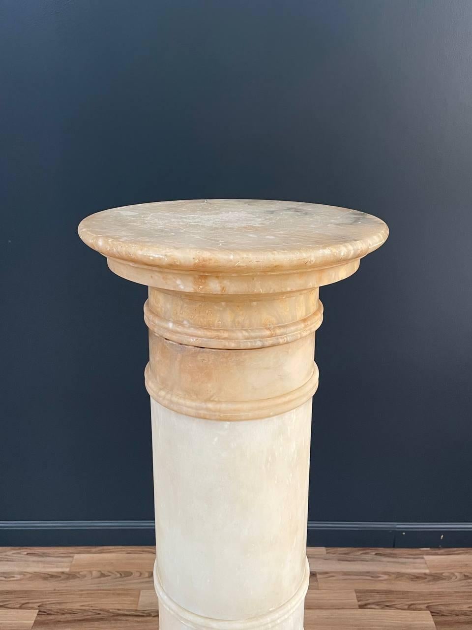 Neoclassical Column Marble Stone Pedestal Stand In Good Condition For Sale In Los Angeles, CA