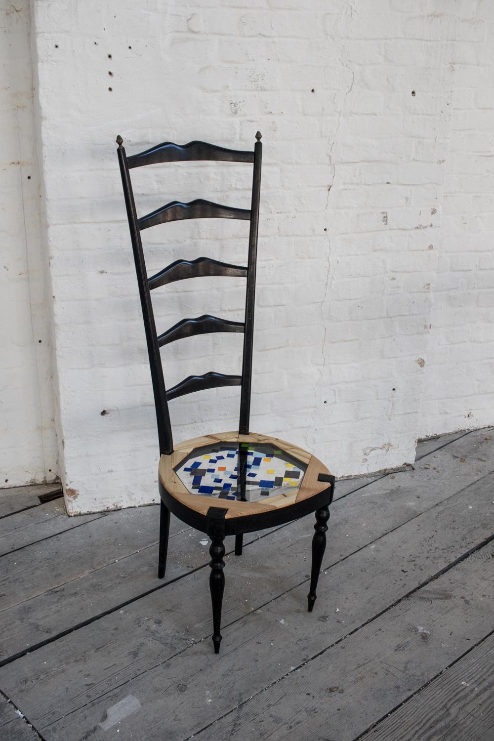 Neoclassical Couple of Tall Chairs in Wood, Transparent Resin and Colored Tiles im Angebot 1