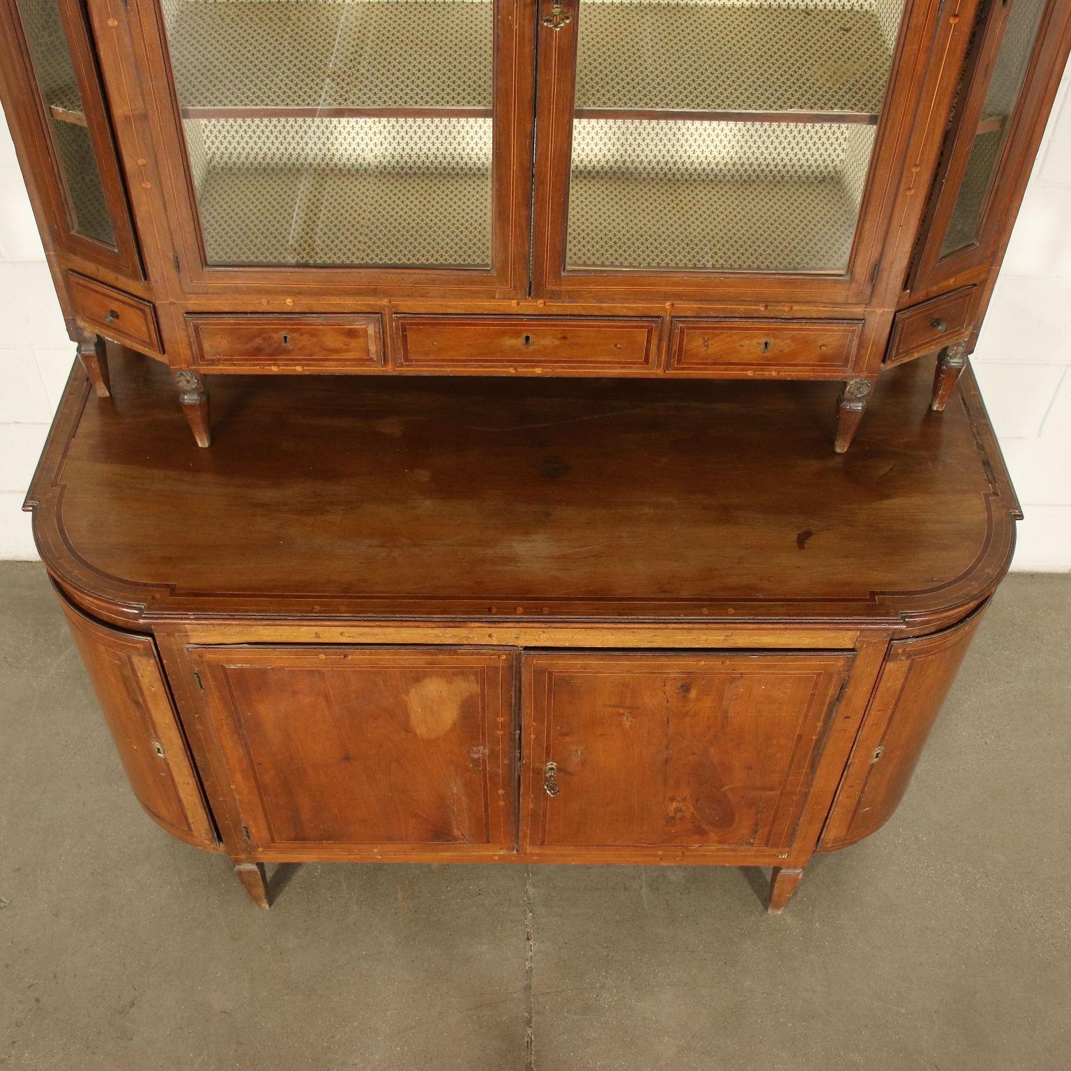 Neoclassical Cupboard Walnut Maple Friuli, Italy, 2nd Half 18th Century For Sale 7