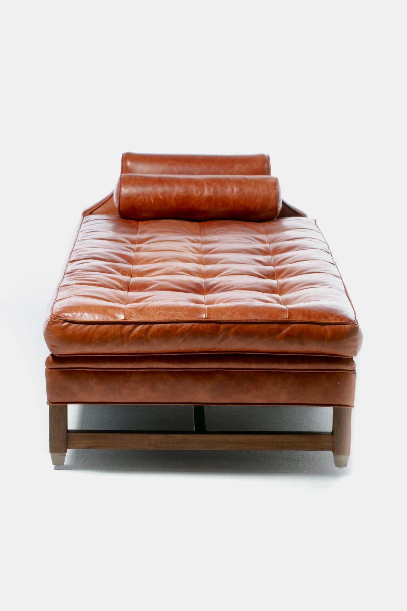 Neoclassical Daybed in Antique Chestnut Leather with Walnut and Brass Base  7