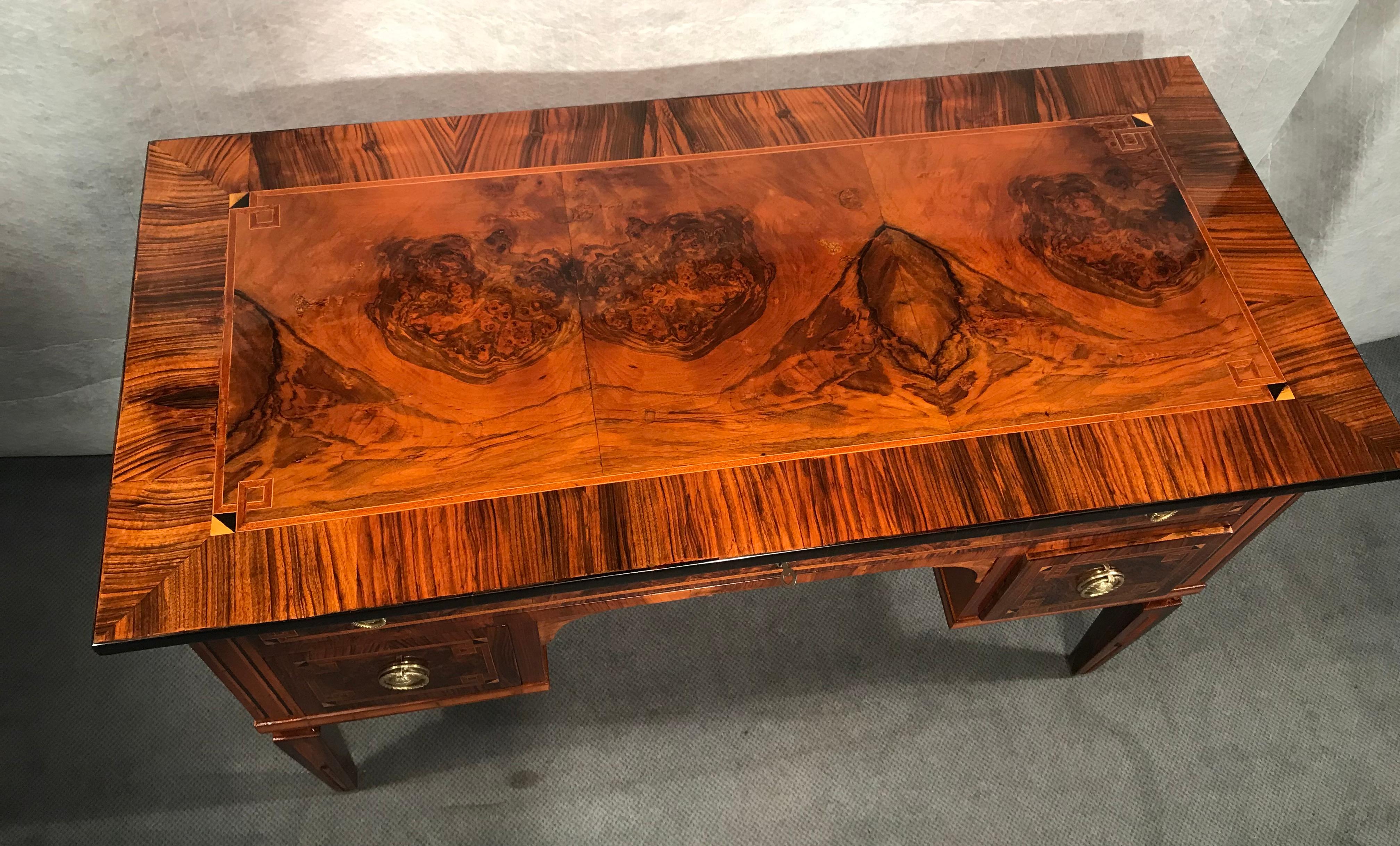 Fin du XVIIIe siècle Bureau néoclassique, période Louis XVI, 1780 en vente