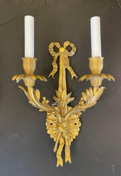 Neoclassical Dore Bronze Louis XVI Set Four Bronze Bow Top Fine Filigree Sconces