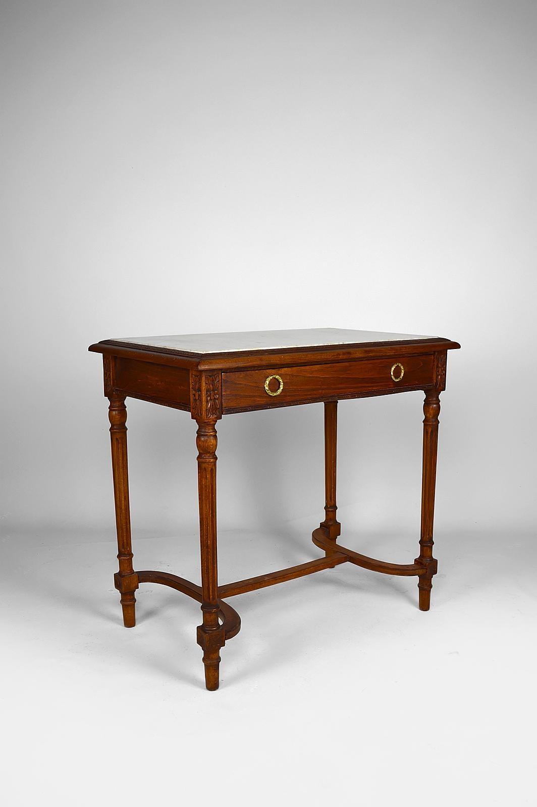 French Neoclassical dressing table / desk / Louis XVI, France, circa 1900 For Sale