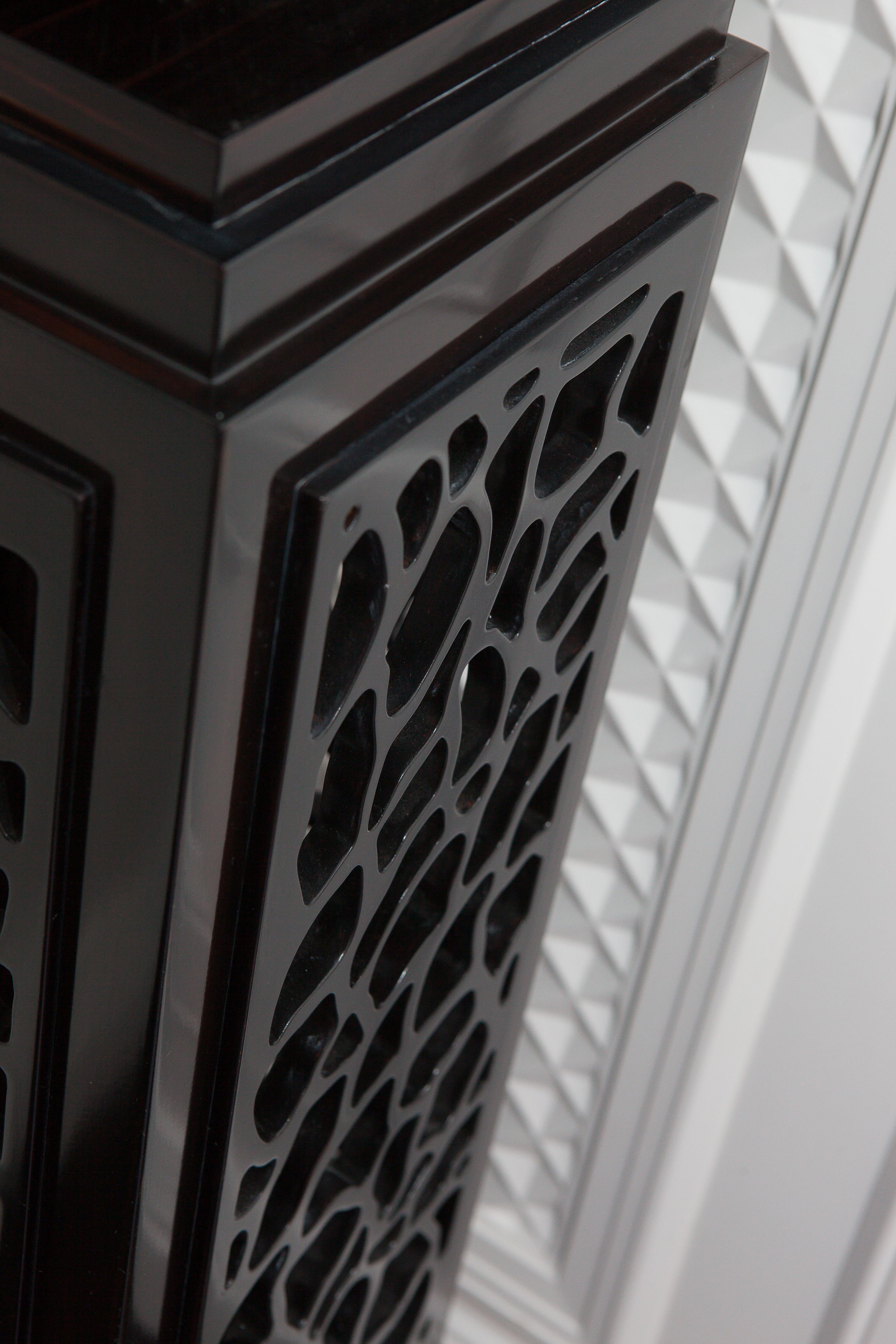 Contemporary Neoclassical Ebony Solid Wood Pedestal with Openwork Carving For Sale