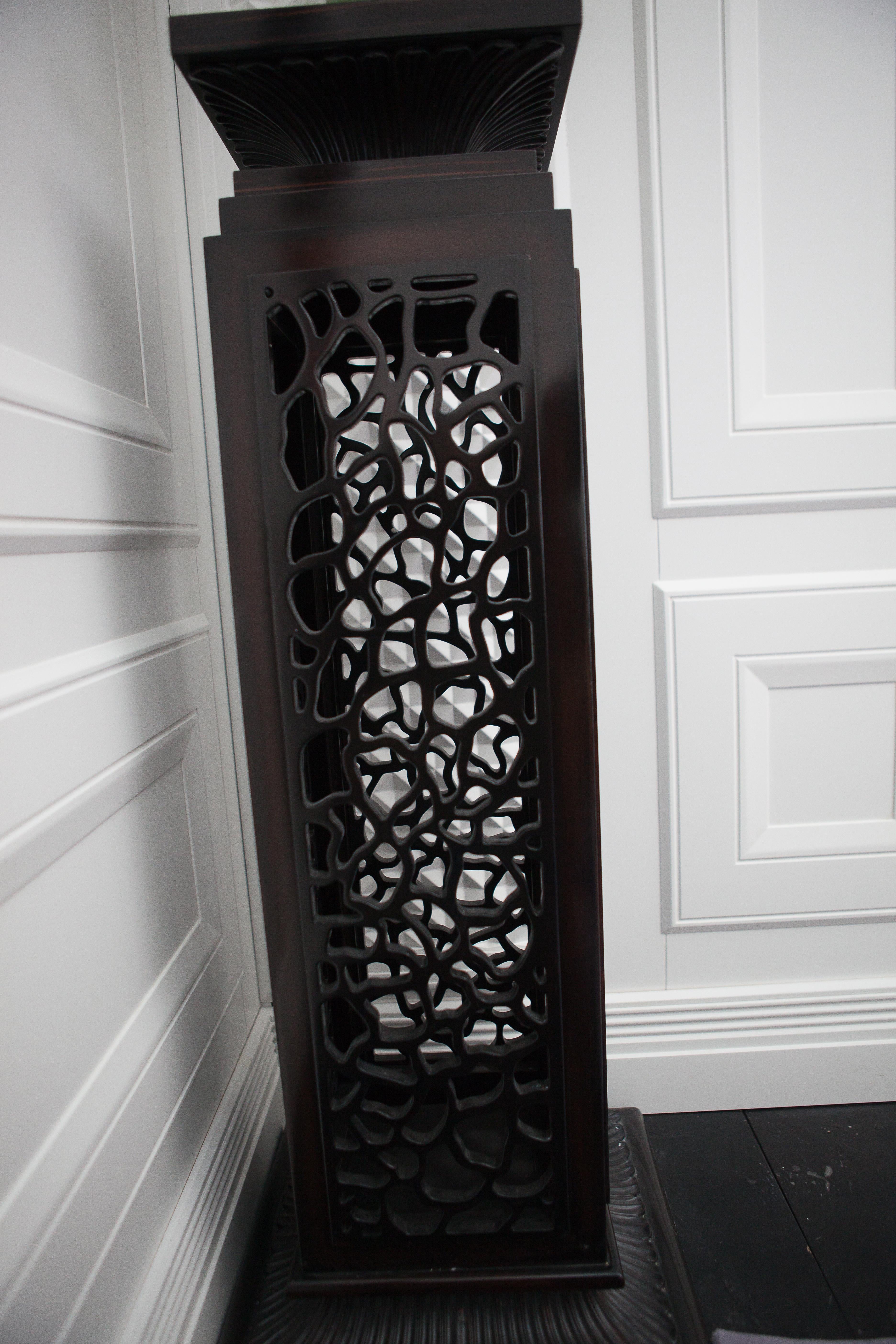 Neoclassical Ebony Solid Wood Pedestal with Openwork Carving For Sale 3
