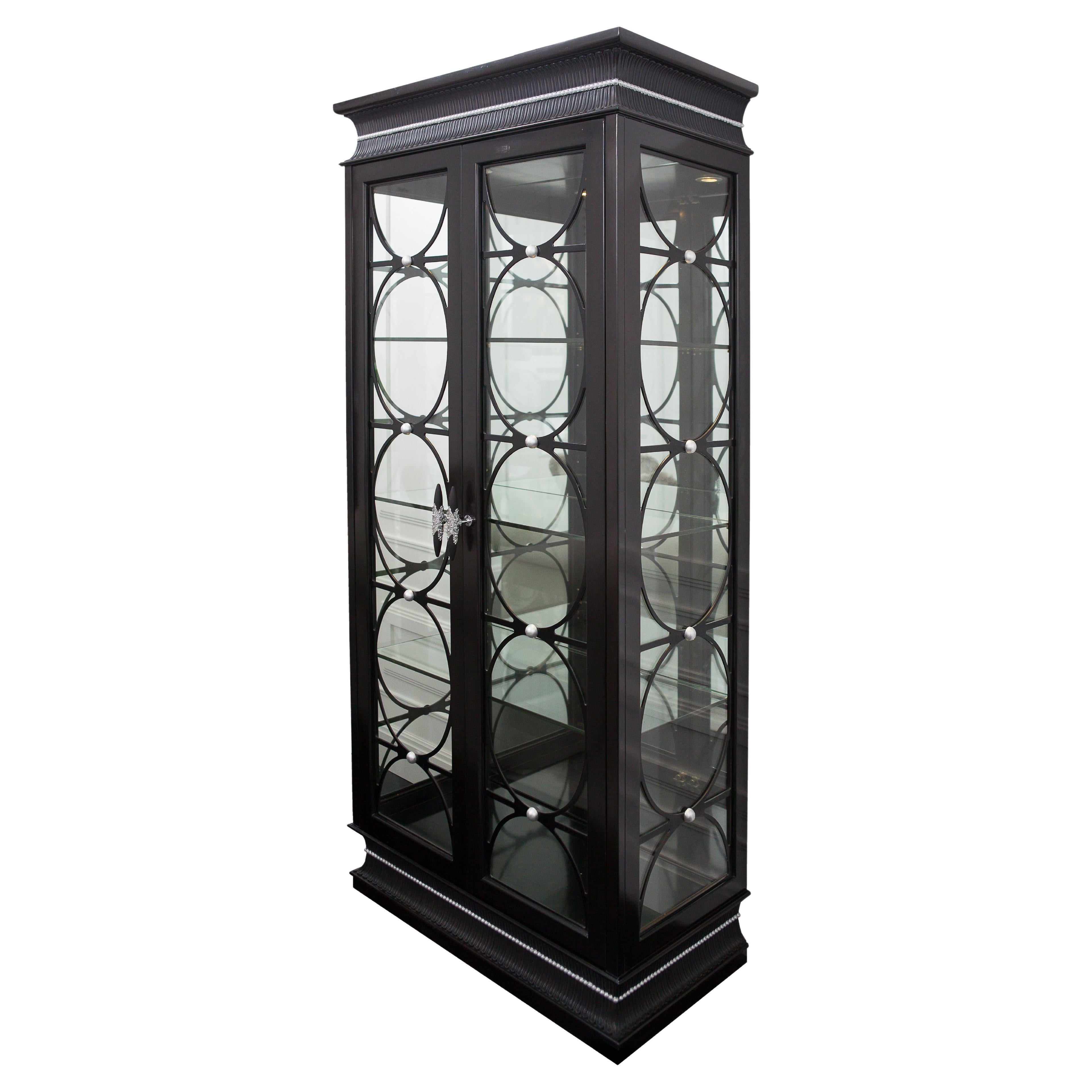 Vitrine néoclassique en Wood Wood avec poignées de meubles d'art italiens sur mesure en vente