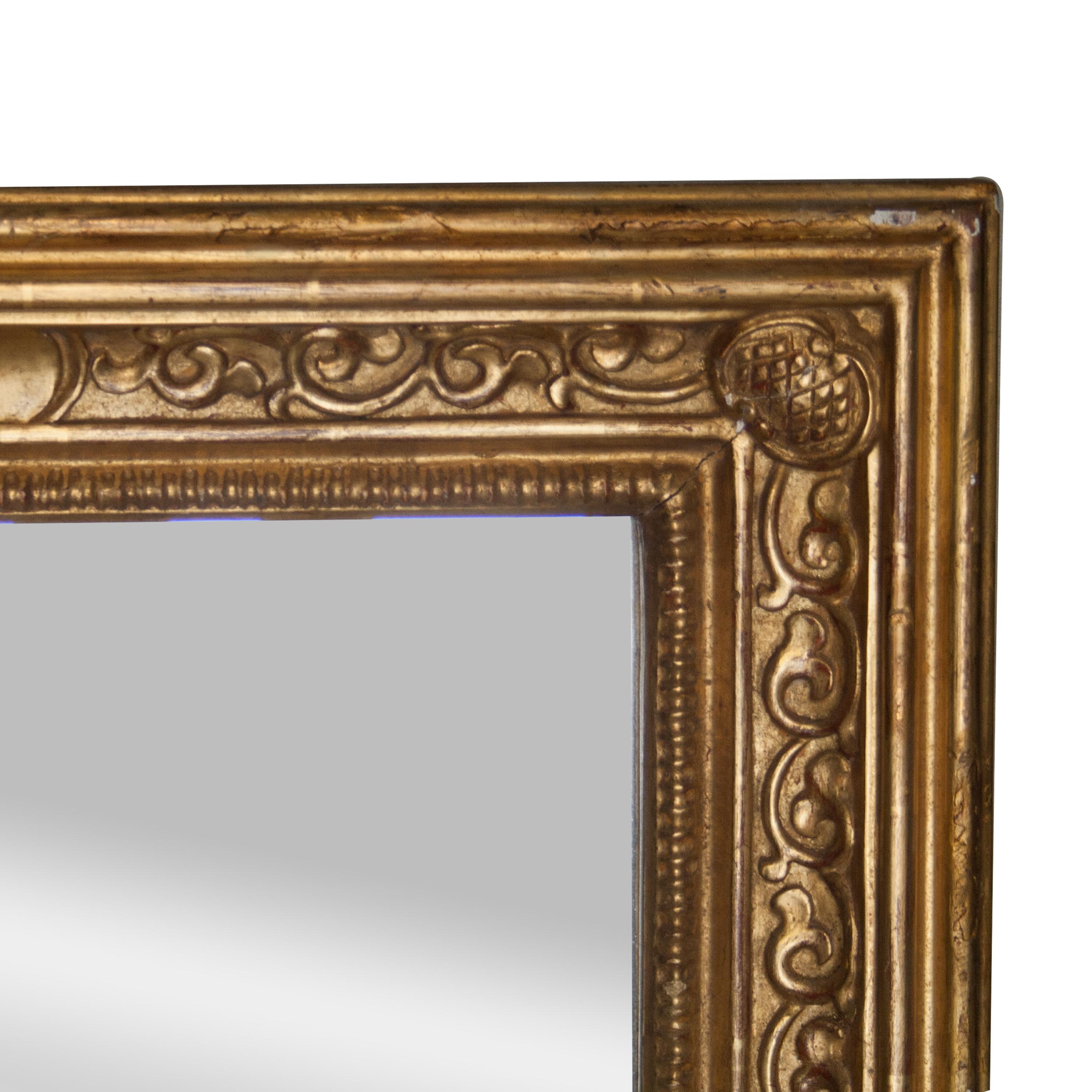 Rechteckiger handgeschnitzter Holzspiegel im neoklassischen Empire-Stil aus Gold, Spanien, 1970 (Spanisch) im Angebot
